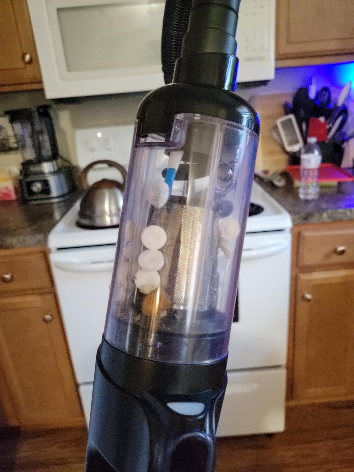 Car Vacuum Portable Cordless, 18000Pa 2 in 1 Vacuum Cleaner&Air Duster, 130W Brushless Motor Handheld Vacuum Cordless with 7800mAh Battery, LED Light, Multi-Nozzles for Car, Home, Office, Pet - Customer Photo 1