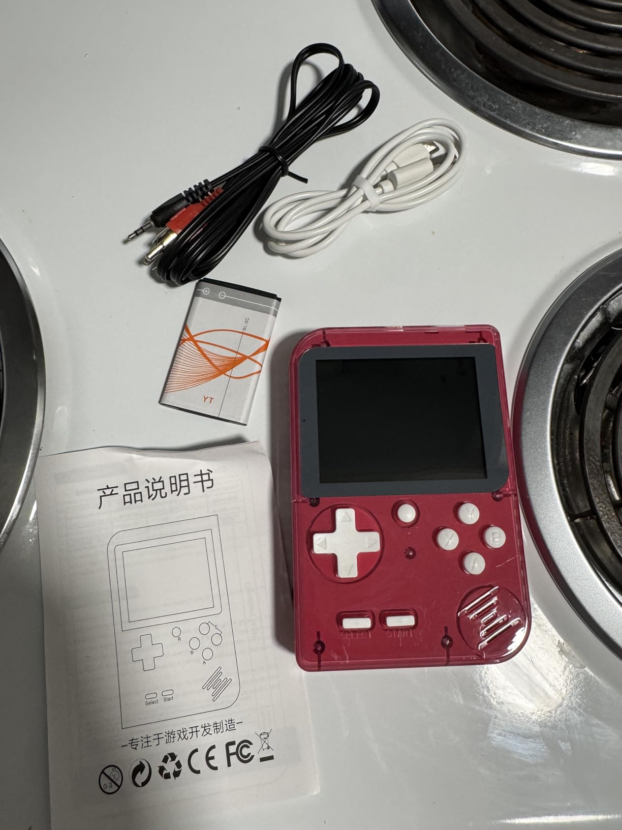 Retro Mini Game Machine with 400 Classical FC Games Handheld Game Console 2.8-Inch Color Screen Support for TV Output , Presents Birthday for Kids, Adults (Green) - Customer Photo 1