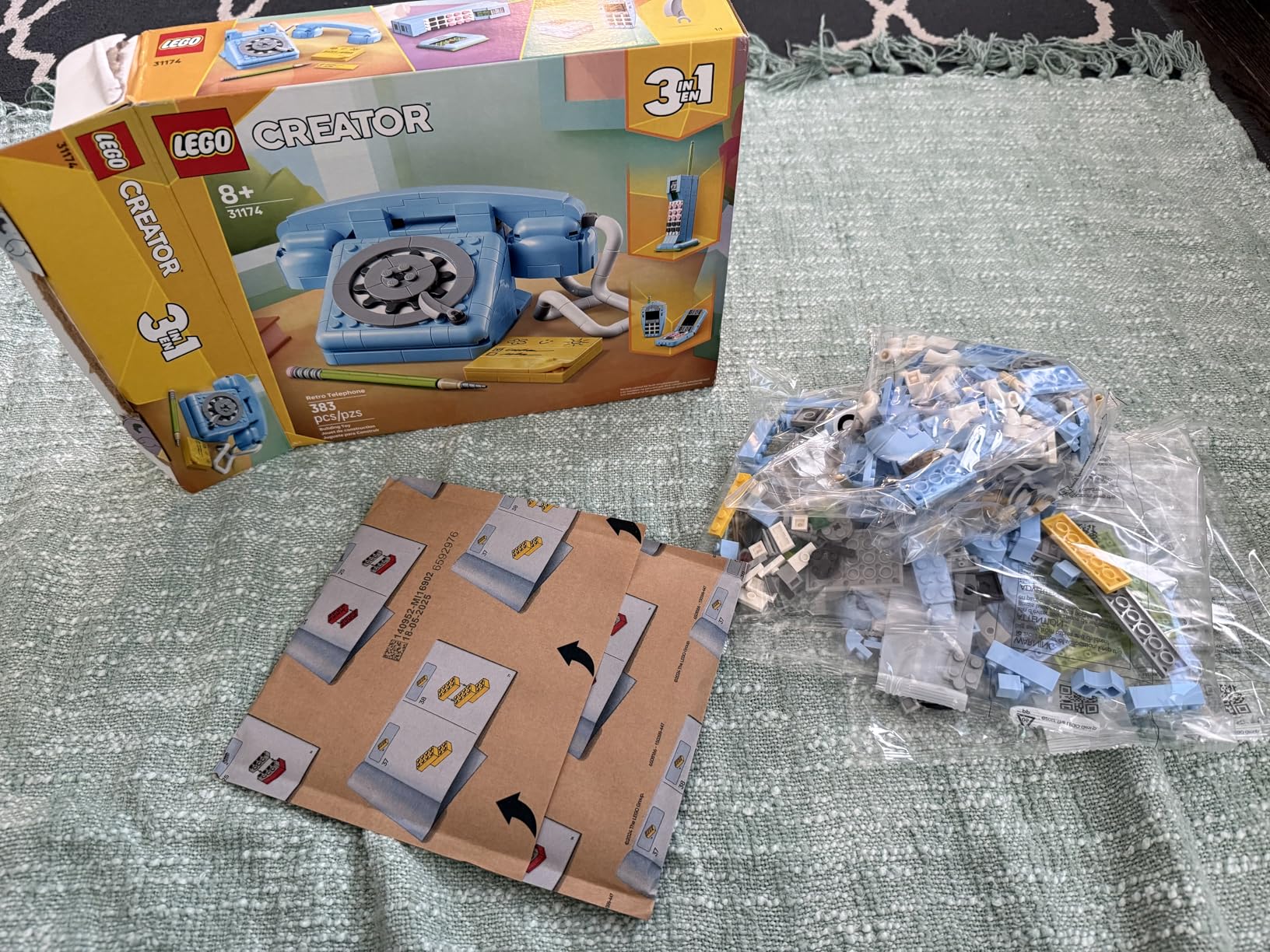 LEGO Creator 3 in 1 Retro Telephone Kids Toy - Home Decor for Bedroom or Kids Room - Building Toy and Learning Playset for Girls & Boys, Ages 8+ - Gift Idea for Birthdays or Special Occasions - 31174 - Customer Photo 1