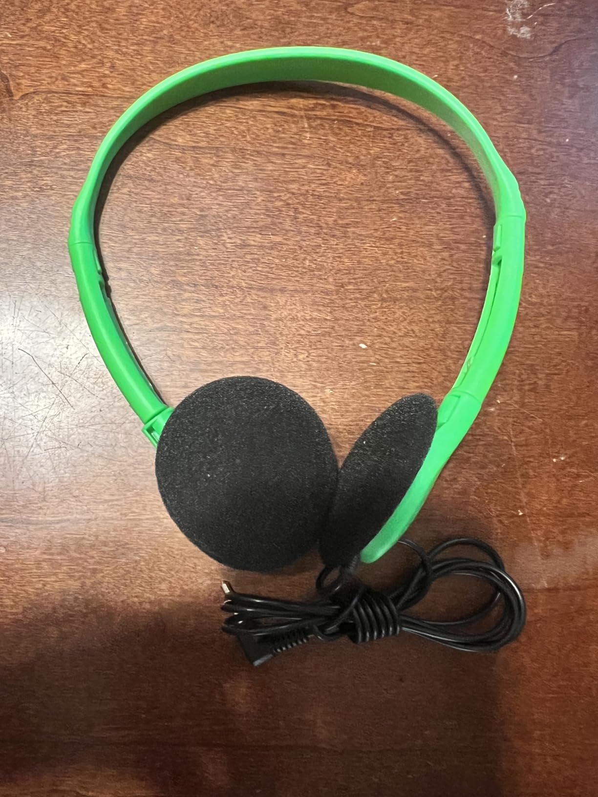 Bulk Headphones for Classroom, Wholesale 20 Pack Mutil Color Headphones with 3.5 mm Jack for Kids,School, Student, Libraries, Computer Lab, Testing Centers - Customer Photo 2