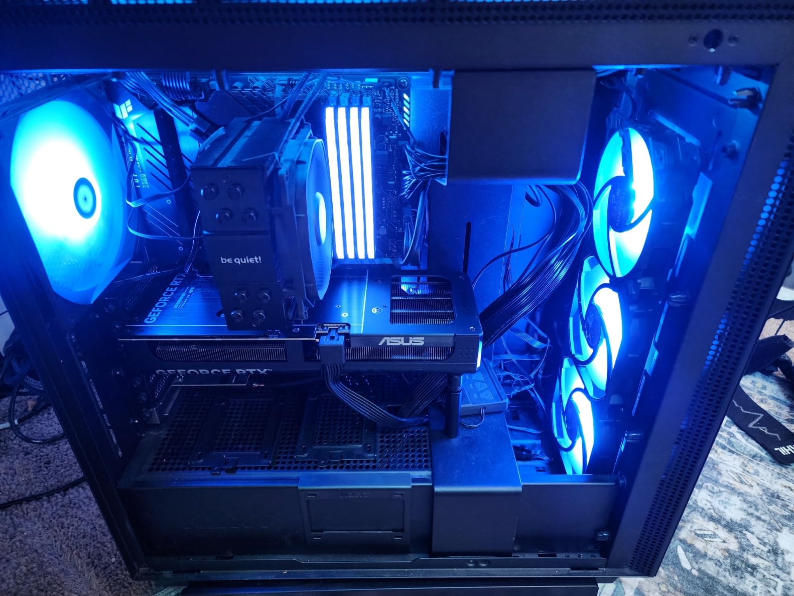 ASUS TUF Gaming GeForce RTX ™ 5070 12GB GDDR7 OC Edition Gaming Graphics Card (PCIe® 5.0, HDMI®/DP 2.1, 3.125-slot, Military-Grade Components, Protective PCB Coating, axial-tech Fans) - Customer Photo 3