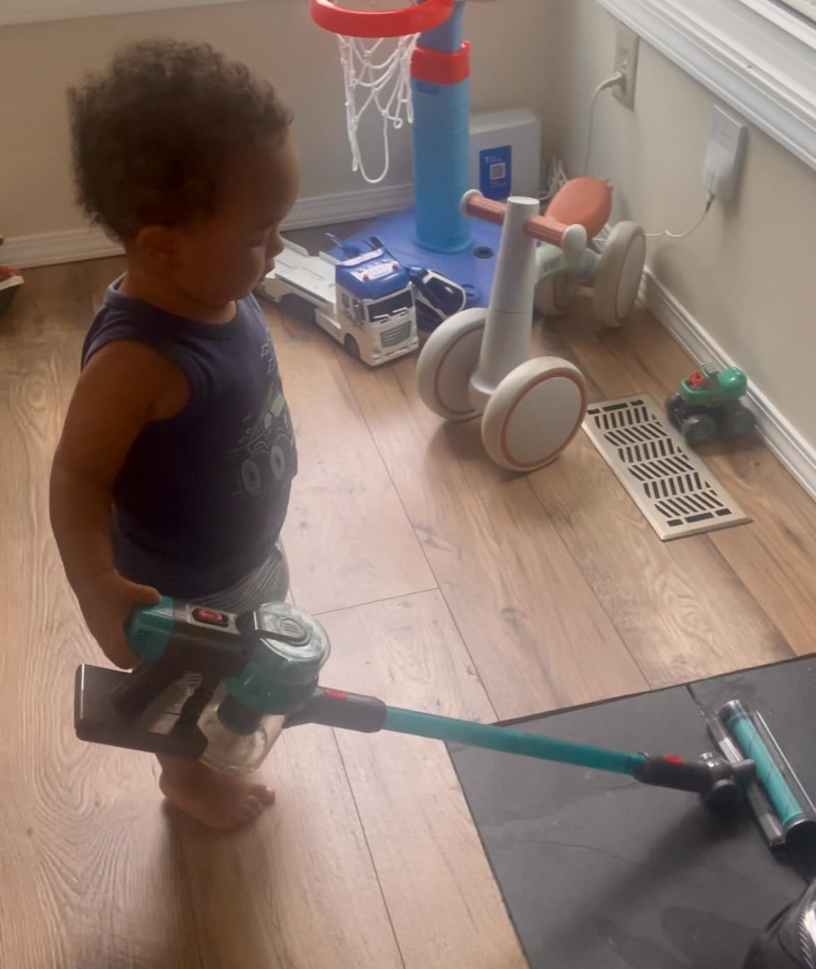 4-in-1 Kids Toy Vacuum That Really Works, Toddler Pretend Play Cleaning Set with Real Suction, Toys Working Cleaner Birthday Idea for 3 4 5 6 7+ Year Girl Boy (Cyan) - Customer Photo 1