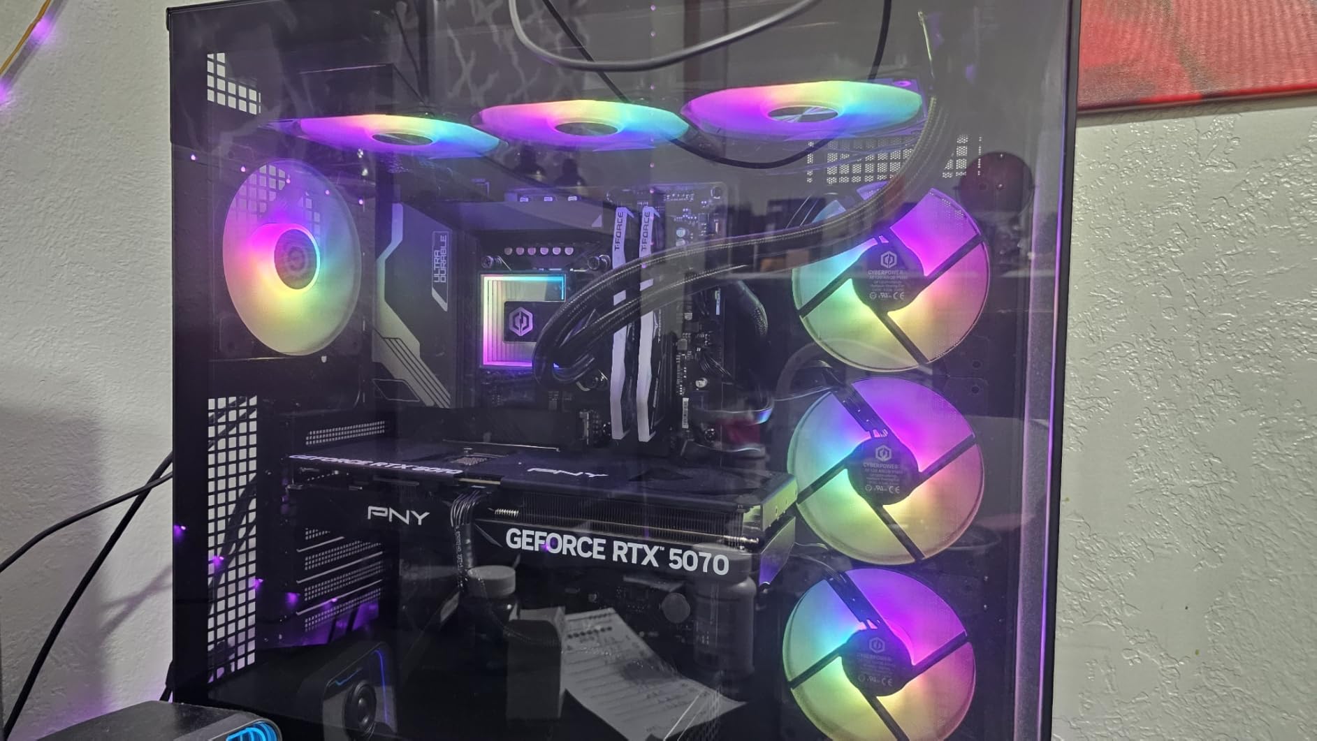 CyberPowerPC Gamer Xtreme VR Gaming PC, Intel Core i9-14900KF 3.2GHz, GeForce RTX 5070 12GB, 32GB DDR5, 2TB PCIe 4.0 SSD, WiFi Ready & Windows 11 Home (GXiVR8080A39) - Customer Photo 1