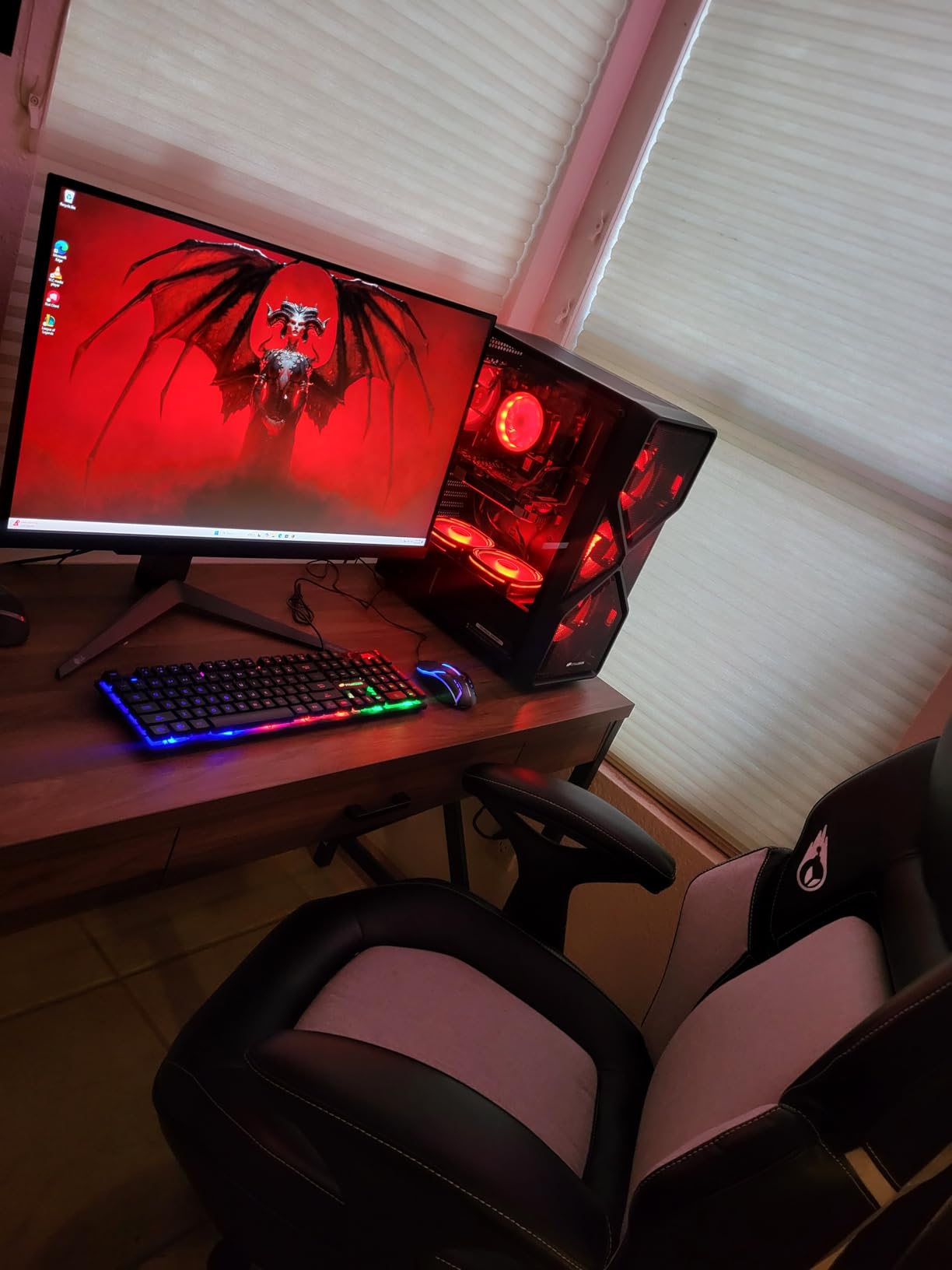 STGAubron Dual CPU Gaming PC, Dual Intel i7 Xeon E5 up to 3.7GHz, Radeon RX 580 8G, 16GB DDR4, 1TB SSD, 600M WiFi, BT 5.0, RGB Fan x4, Windows 11 Home - Customer Photo 2