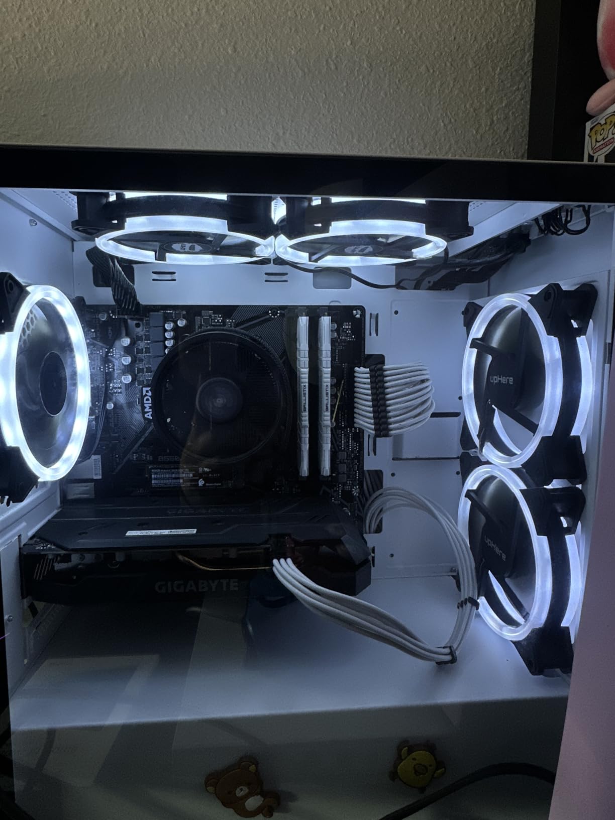 Micro Center AMD Ryzen 5 4500 Desktop Processor with GIGABYTE B550M K Motherboard (Micro-ATX, DDR4, Dual M.2, SATA 6Gb/s, PCIe 4.0) Customer Review Micro Center AMD Ryzen 5 4500 Desktop Processor with GIGABYTE B550M K Motherboard (Micro-ATX, DDR4, Dual M.2, SATA 6Gb/s, PCIe 4.0) - Customer Photo 2