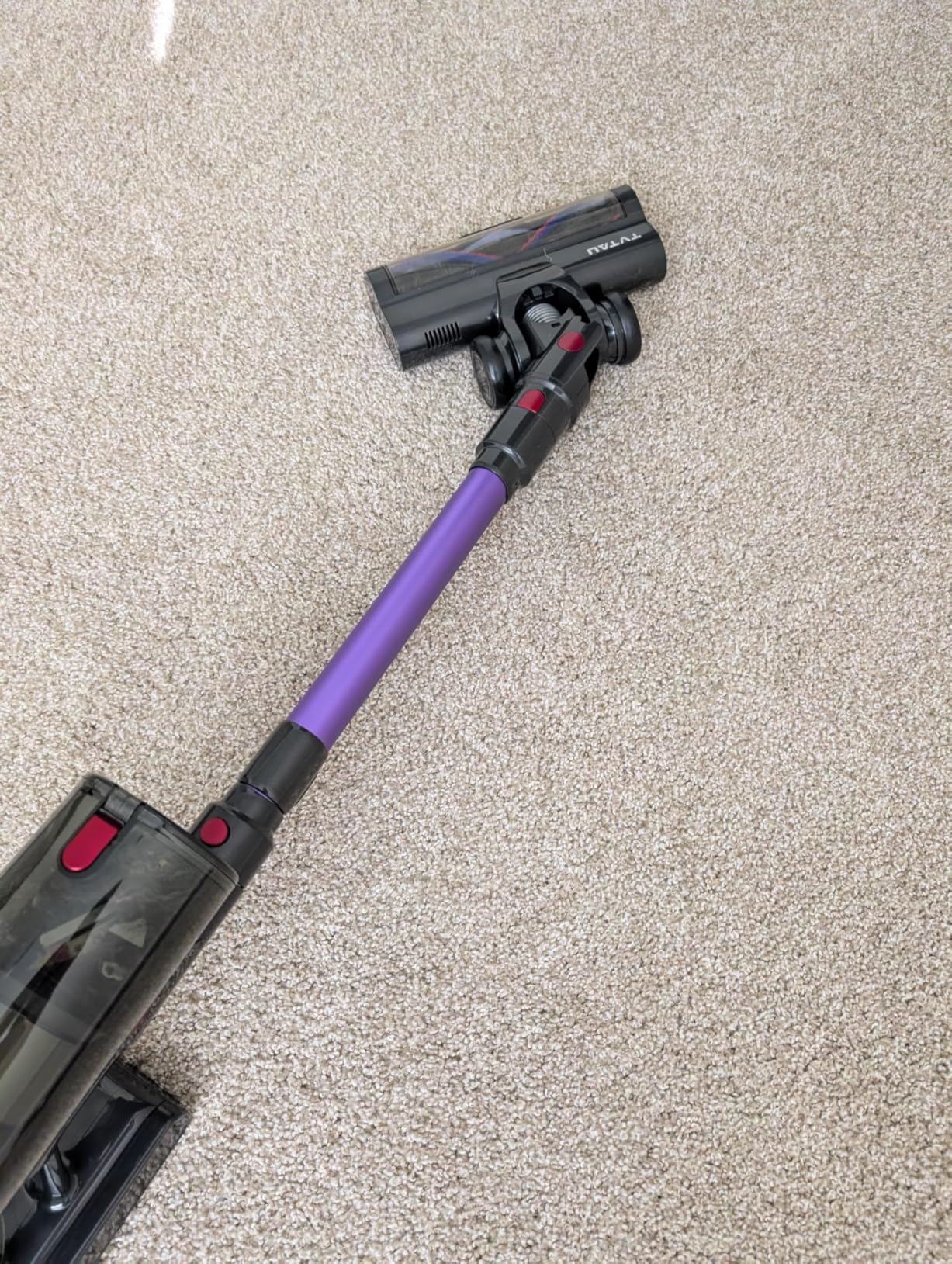 Cordless Vacuum Cleaner, 580W 50KPA 70Mins Upgraded Stick Vacuum Cleaners for Home, Wireless Vacumm with Self-Standing and Touch Screen, Anti-Tangle Brush for Hardwood Floor/Carpet/Pet Hair Customer Review Cordless Vacuum Cleaner, 580W 50KPA 70Mins Upgraded Stick Vacuum Cleaners for Home, Wireless Vacumm with Self-Standing and Touch Screen, Anti-Tangle Brush for Hardwood Floor/Carpet/Pet Hair - Customer Photo 2