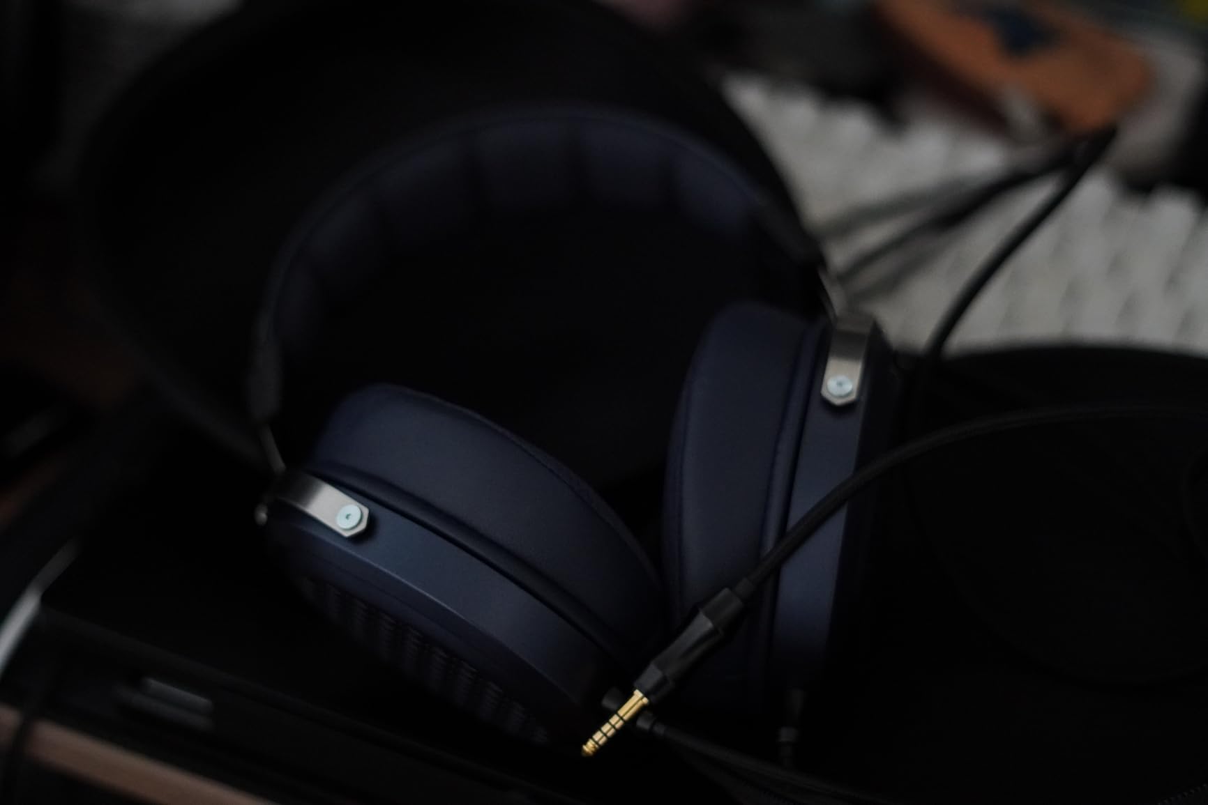 FiiO FT1 Pro Open-Back Planar Magnetic Wired Hi-Fi Headphones for Home, Studio, Recording, High Sensitivity (Blue) - Customer Photo 1