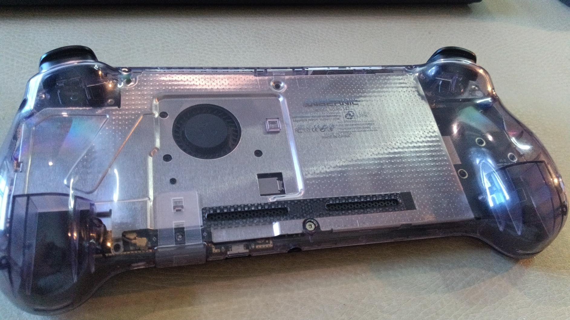 Doriteney RG557 Handheld Video Game Console Android 14 Gaming Console RG557 5.48 Doriteney RG557 Handheld Video Game Console Android 14 Gaming Console RG557 5.48