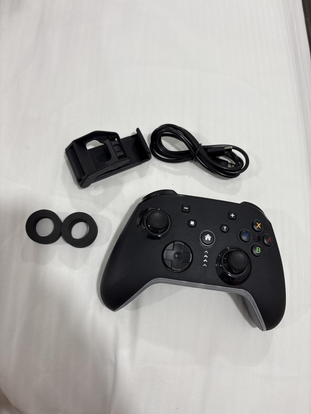 Bcofo Wireless Mobile Game Controller for iOS/iPhone/Android/Cell Phone/Switch/Laptop, Gaming Gamepad with Phone Clip for Gamers, Hall Effect Triggers, Wired PC Control, with RGB LED Lighting/Vibration/6-Axis Gyro/Turbo (White) - Customer Photo 1