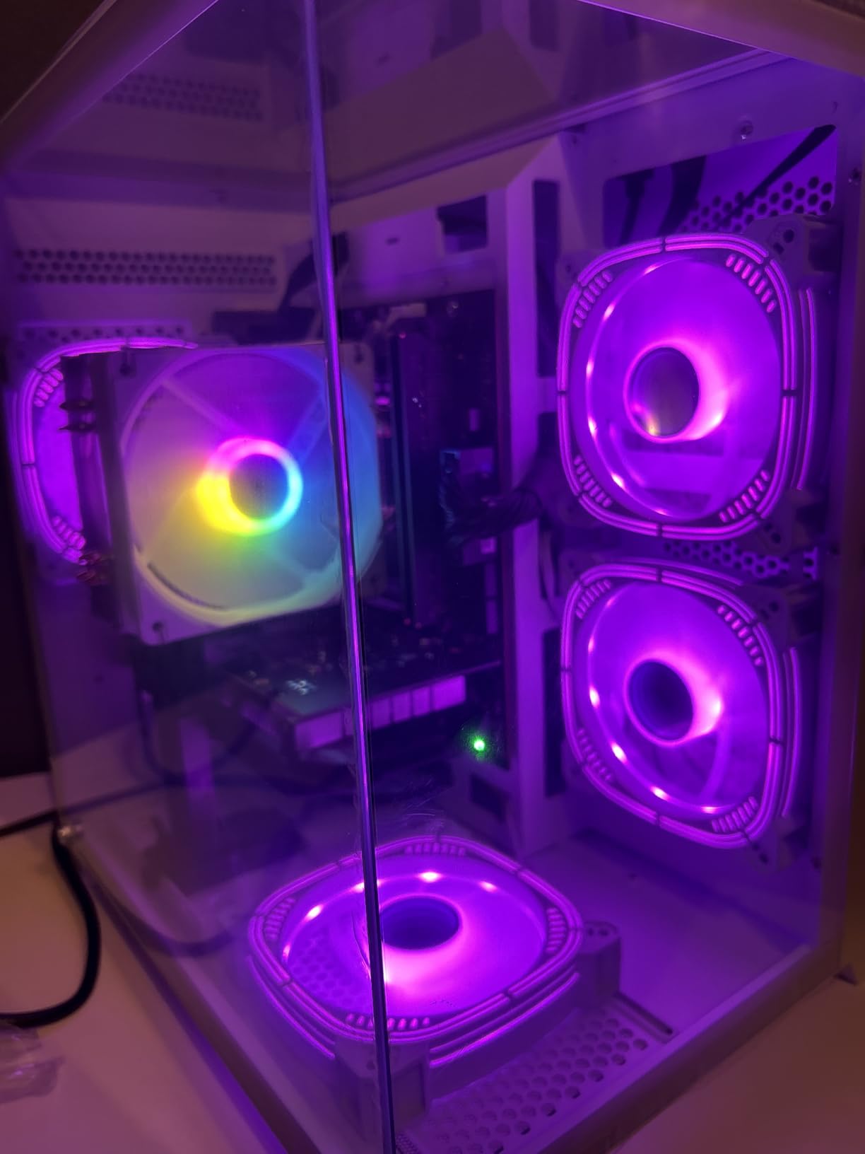 LXZ Gaming PC Desktop 12th I5-12400F, Desktop Computer, GeForce RTX 3050, 32G DDR4 RAM, 1TB NVME SSD, Prebuilt Tower Computer for Gaming, Home and Office (White) - Customer Photo 1