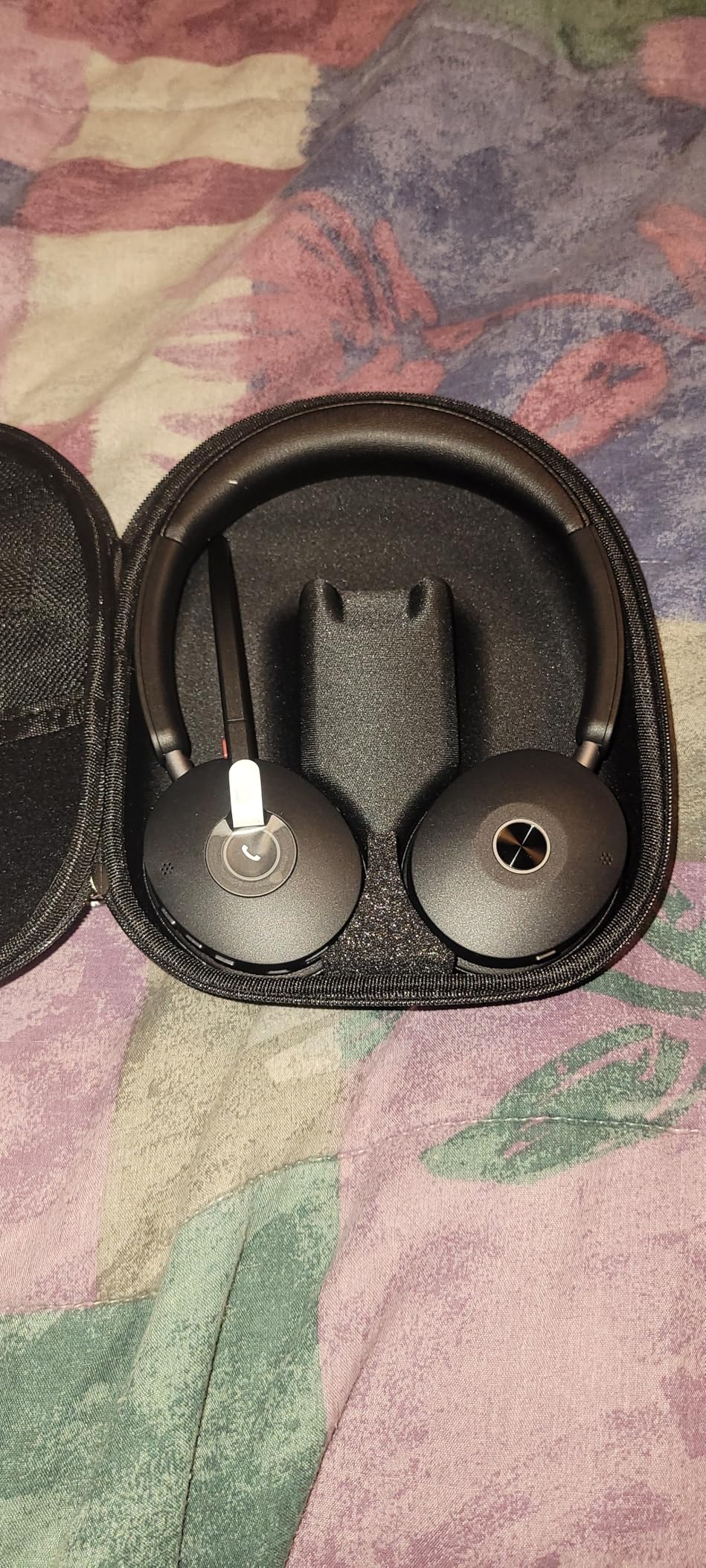 Yealink WH68 ANC DECT&Bluetooth Wireless Headset, 606ft Long Rang 96% Active Noise Cancellation Dual Ear Zoom,UC Headphones with 6X Mic,32H Call,Work Stereo Headsets(PC,Cellphone,Laptop) - Customer Photo 2