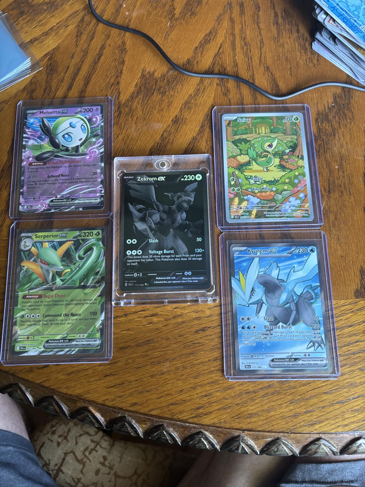 Pokemon TCG Scarlet & Violet 10.5 Black Bolt Elite Trainer Box - Customer Photo 1