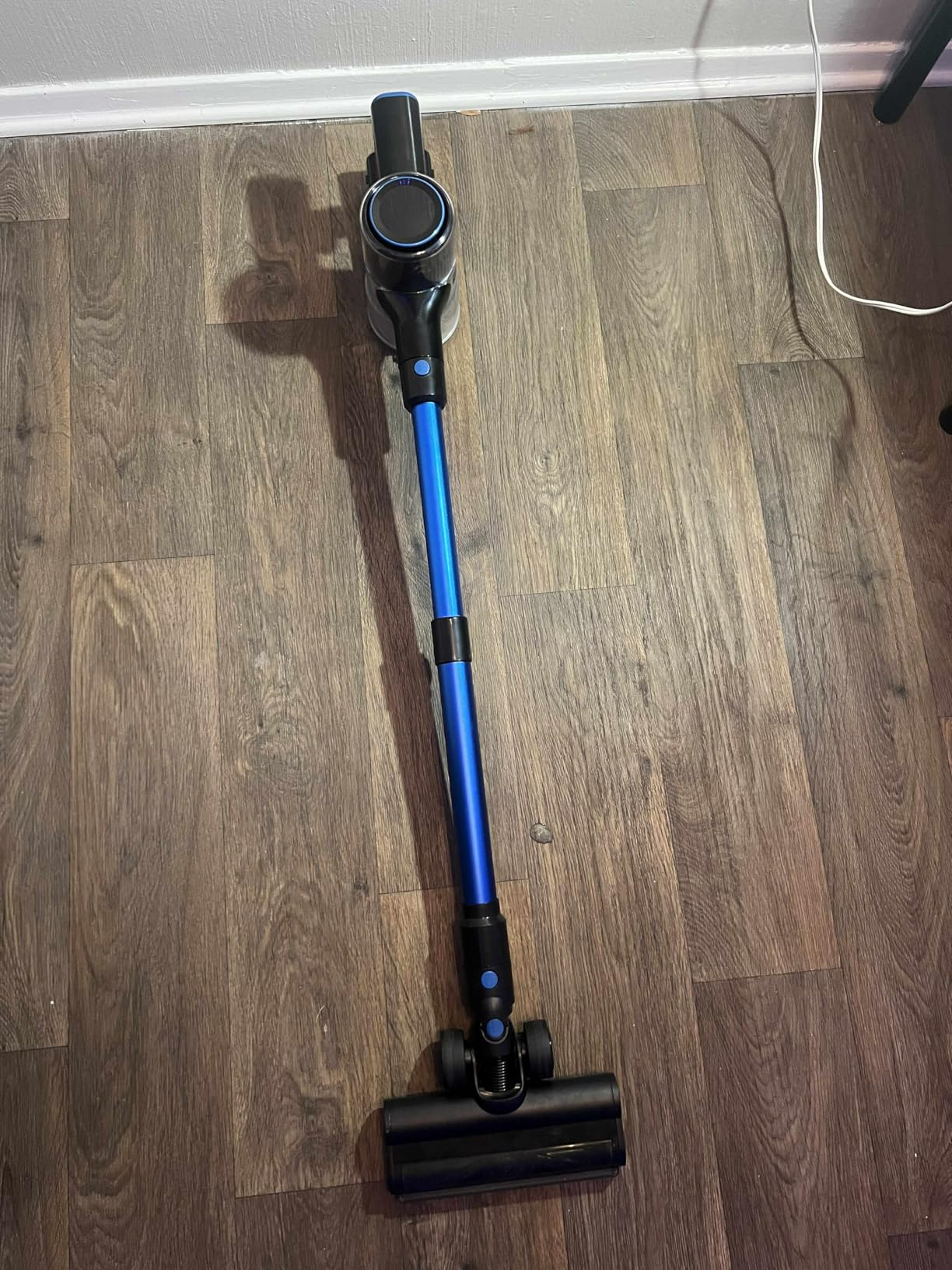 Cordless Vacuum Cleaner, 8-in-1 Vacuum Cleaners for Home, 45Mins Runtime, Anti-Tangle Stick Vacuum with LED Display, Rechargeable Lightweight Vacuum for Pet Hair/Carpet/Floor (Blue) - Customer Photo 2