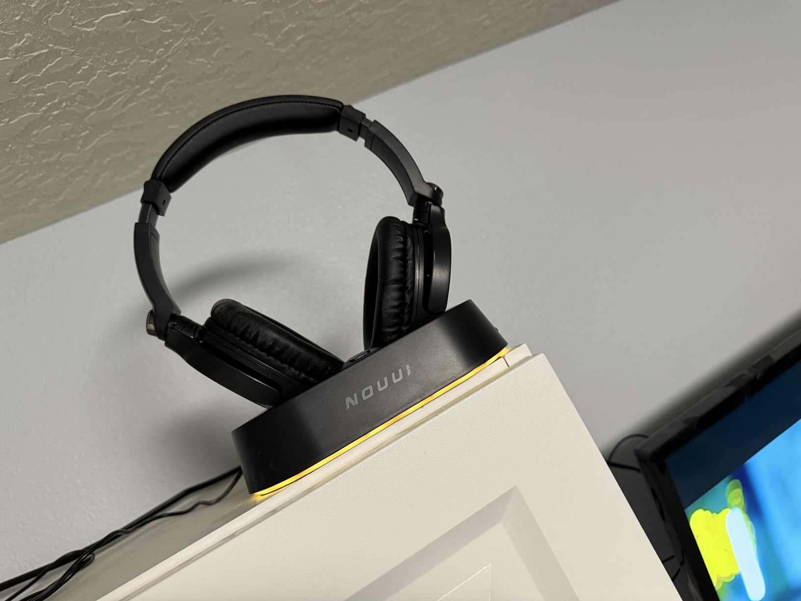 Wireless Headphones for TV Watching, TV Headphones Wireless for Seniors with Transmitter Charging Base, Over ear Bluetooth Headset No Audio Delay, HIFI Stereo, 65H Playtime, Gifts for Parents/Elderly Customer Review Wireless Headphones for TV Watching, TV Headphones Wireless for Seniors with Transmitter Charging Base, Over ear Bluetooth Headset No Audio Delay, HIFI Stereo, 65H Playtime, Gifts for Parents/Elderly - Customer Photo 1