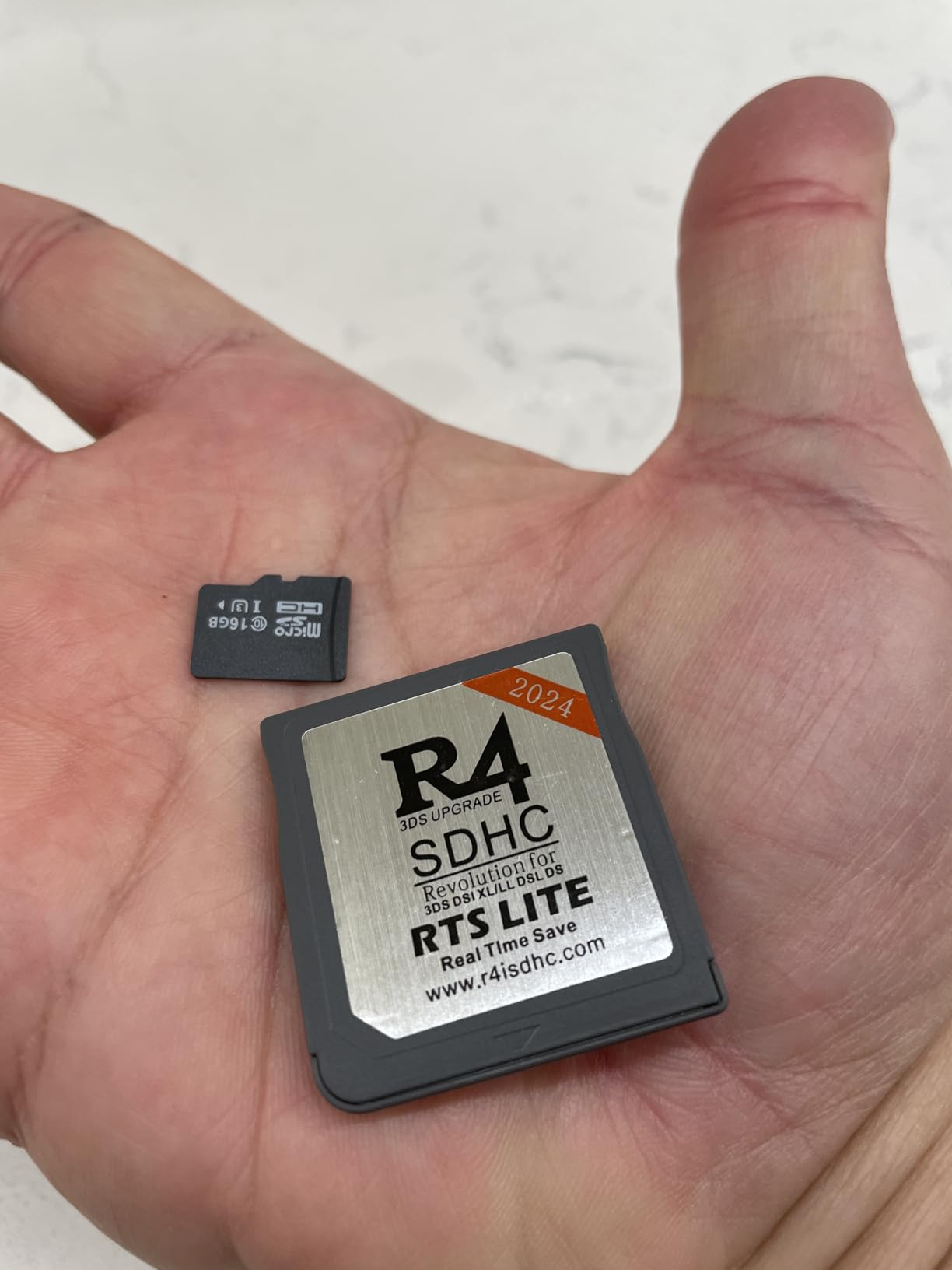 Pro Version 16GB Micro SDHC Dual Core Revolution Cartridge Compatible with New 2DS/3DS/LL/XL NDSL NDSI, Include a Card Adapter, NO Timebomb, Preloaded Plug and Play, Silver Customer Review Pro Version 16GB Micro SDHC Dual Core Revolution Cartridge Compatible with New 2DS/3DS/LL/XL NDSL NDSI, Include a Card Adapter, NO Timebomb, Preloaded Plug and Play, Silver - Customer Photo 1