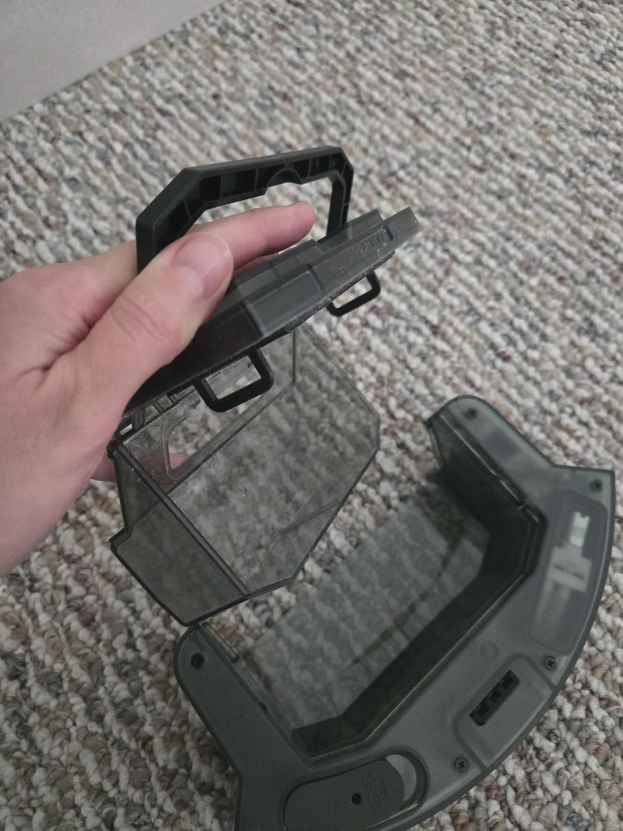 Robot Vacuum and Mop Combo, 9000Pa Robotic Vacuum Cleaner with Smart LiDAR Navigation, Ultra-Slim, App & Voice Control, Ideal for Pet Hair, Carpets, Hard Floors Customer Review Robot Vacuum and Mop Combo, 9000Pa Robotic Vacuum Cleaner with Smart LiDAR Navigation, Ultra-Slim, App & Voice Control, Ideal for Pet Hair, Carpets, Hard Floors - Customer Photo 1