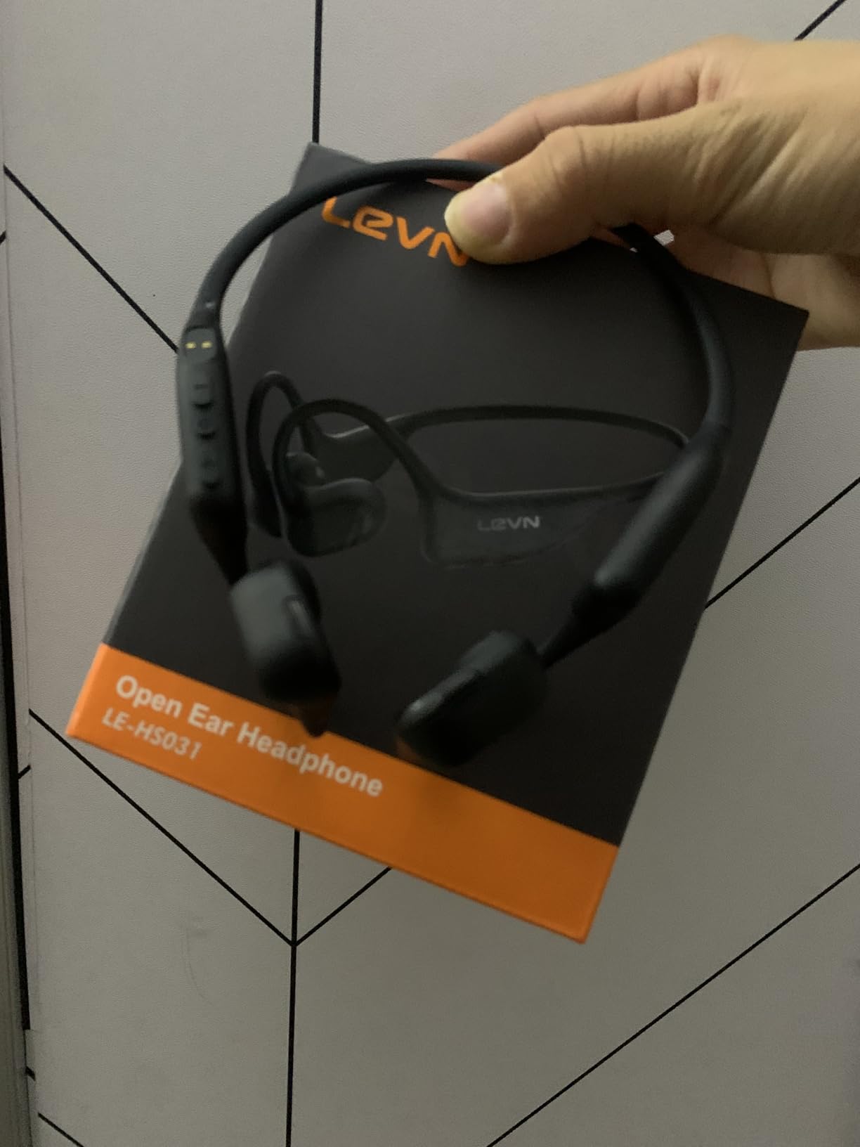 LEVN Open Ear Headphones, Bone Conduction Running Headphones Bluetooth 5.3, 14H Battery Sweatproof & Water-Resistant, Wireless with Built-in Mic for Cycling, Workout, Gift - Customer Photo 2