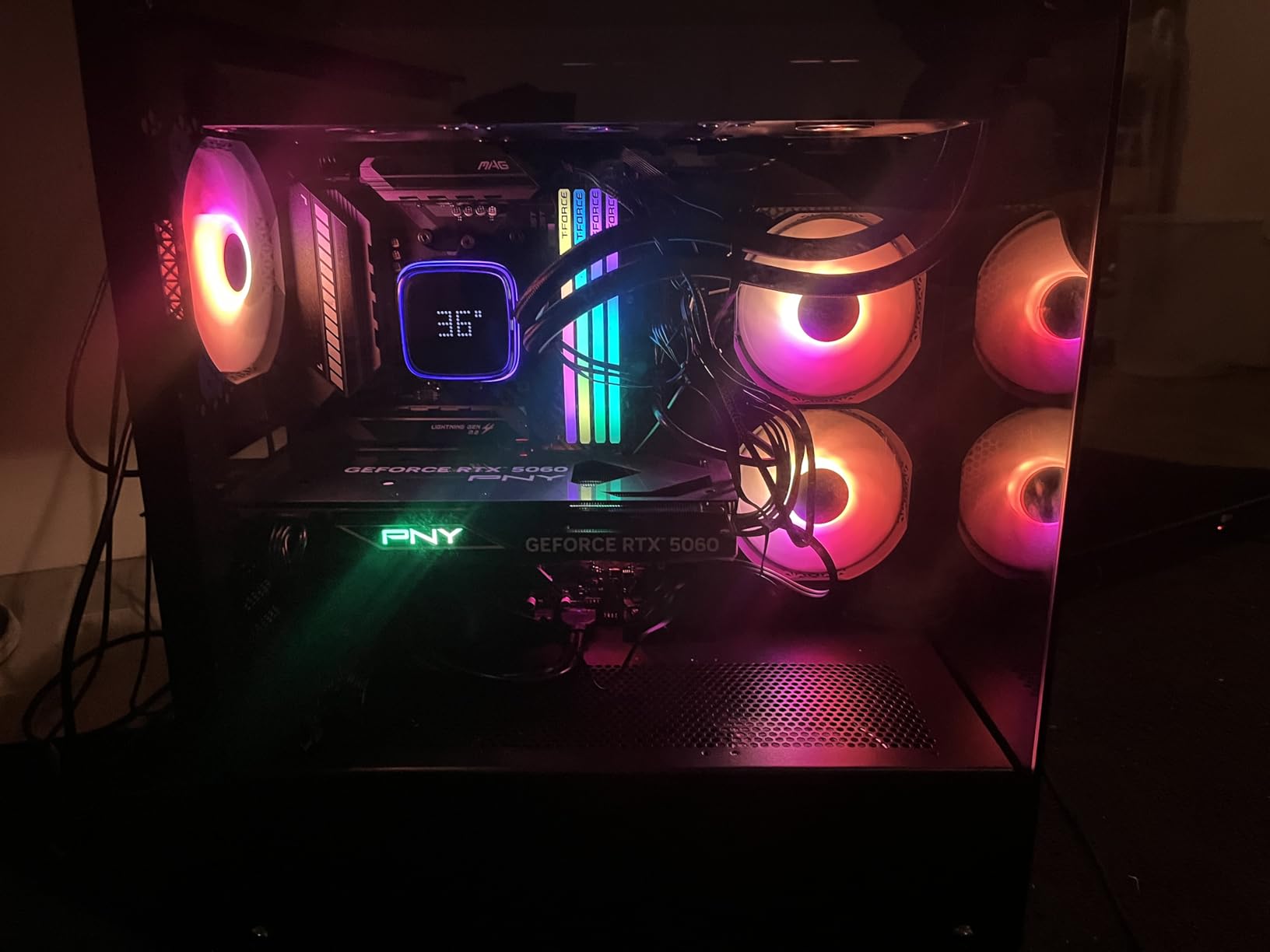 PNY NVIDIA GeForce RTX™ 5060 Epic-X™ ARGB OC Triple Fan, Graphics Card (8GB GDDR7, 128-bit, SFF-Ready, PCIe® 5.0, HDMI®/DP 2.1, 2-Slot, NVIDIA Blackwell Architecture, DLSS 4) - Customer Photo 1