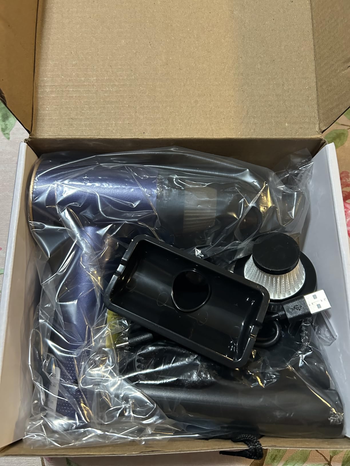 Car Vacuum Cleaner, 16000PA Mini Car Vacuum Cordless Powerful, 7 in 1 Portable Handheld Vacuum Cordless with LED Light, Dual Filters, One-Touch Empty for Pet Hair, Home, Office - Customer Photo 1