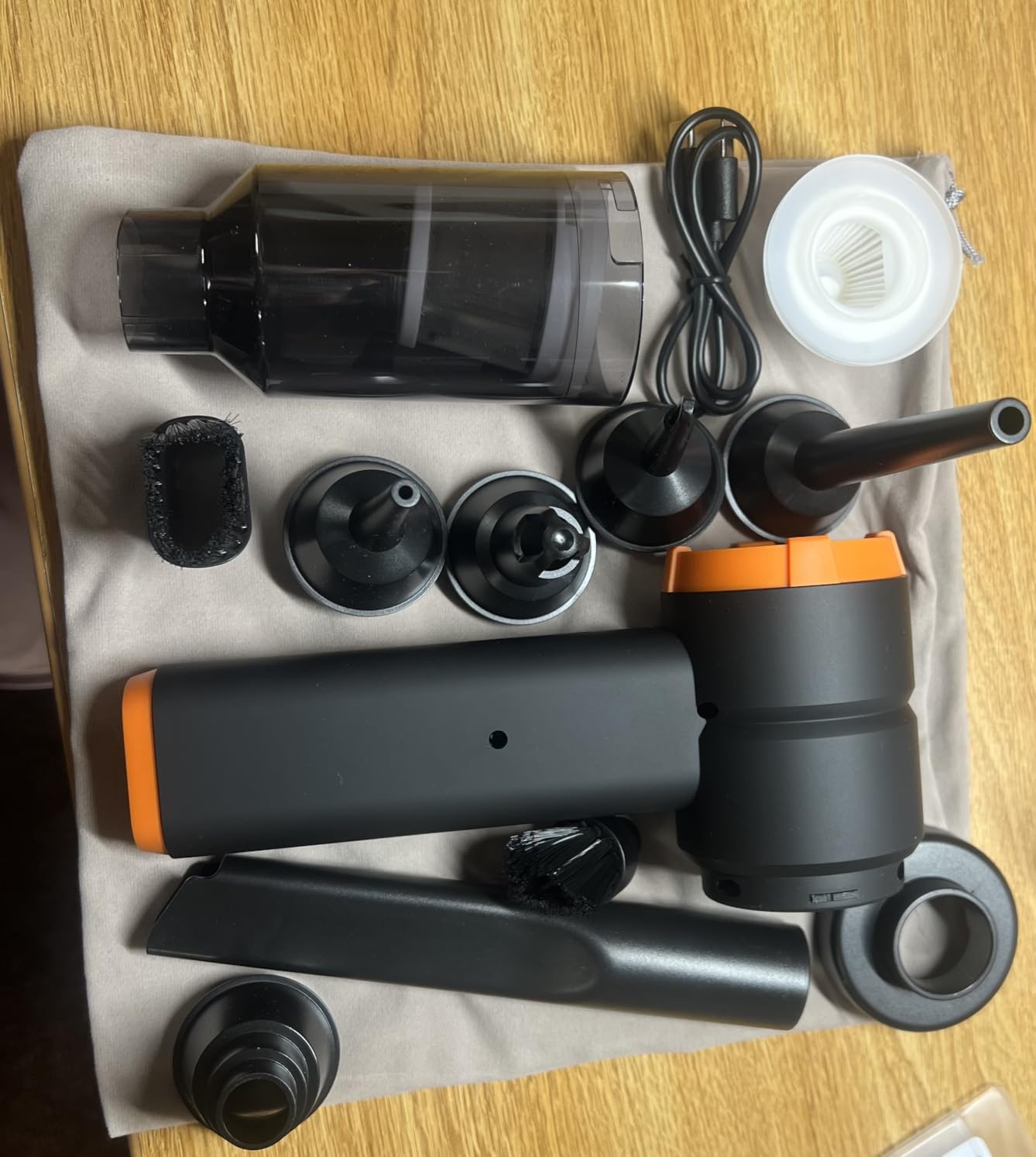 Car Vacuum Portable Cordless, Handheld Vacuum Cordless with 30000PA Suction, 130000RPM, 6800mAh Battery, 10 Nozzles, Rubber Paint Material for Car, Home, Pet Cleaning（Charcoal Black） - Customer Photo 2