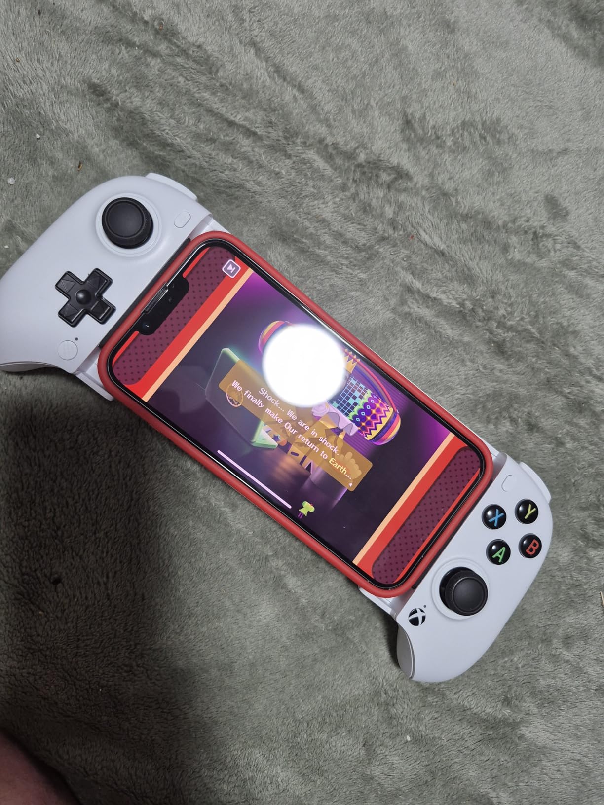 8Bitdo Ultimate Mobile Gaming Controller for iPhone, Apple, Android & Xbox Cloud Gaming, Bluetooth Gamepad with Hall Effect Joysticks, 2 Pro Back Buttons, Officially Licensed (Black) - Customer Photo 1