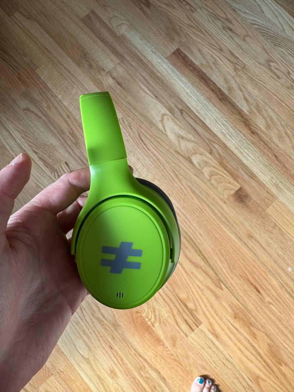 seenda Kids Wireless Active Noise Cancelling Headphones, 60H Playtime, Safe Volume (74/85/94dB), Bluetooth 5.4, Type-C Foldable Headphones with Mic for School, iPad, Airplane, Travel, Blue - Customer Photo 2