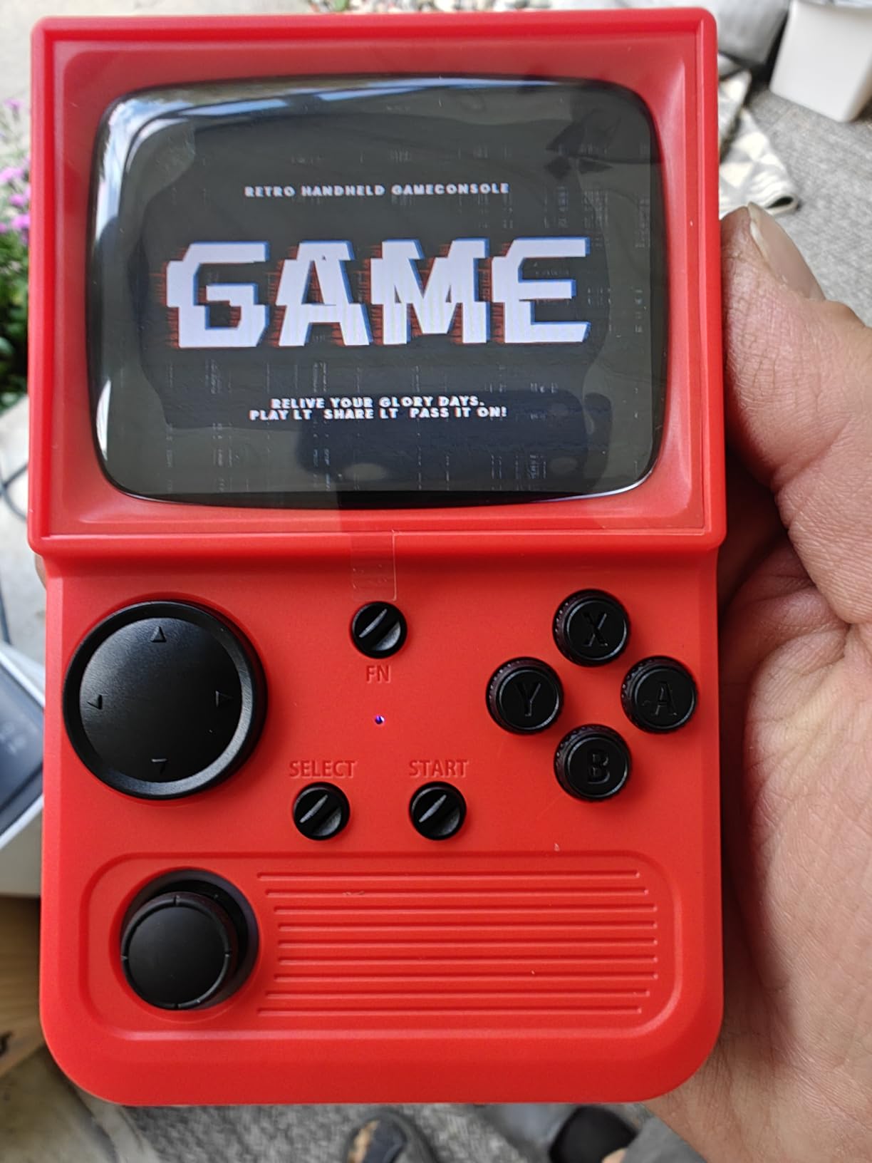 R36T Retro Gaming Console, 3.5'' IPS Screen CRT-Inspired, Handheld Game Console with 18000+ Classic Games Supports WiFi Networked Fighting and OTG, 3500mAh Battery, with Portable Case(Grey 64GB) - Customer Photo 1