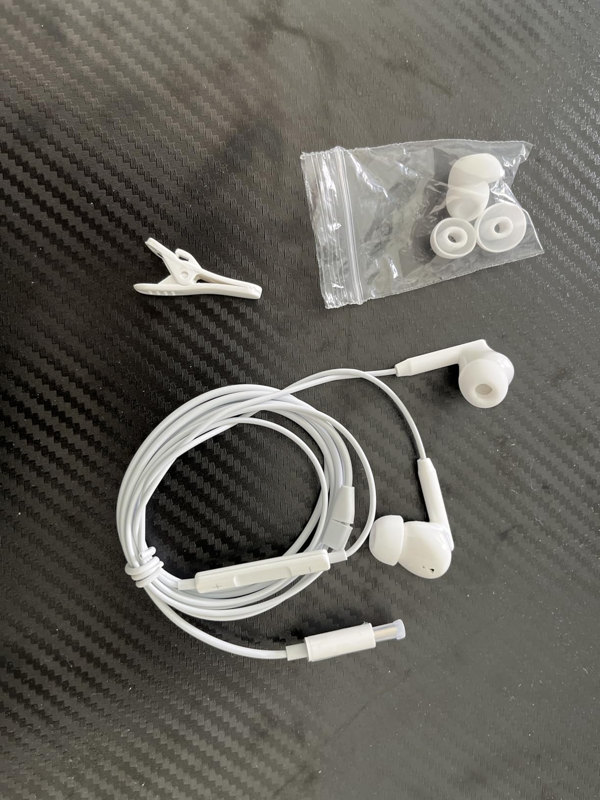 USB C Samsung Earbuds Wired Ear Buds for Samsung Galaxy A16 A17 A36 5G A26 S25 Edge A56 S25 Ultra Plus S24 FE A35 Z Fold 6 USBC In-Ear Headphones Wired Type C Earbud Earphones Headsets with Microphone Customer Review USB C Samsung Earbuds Wired Ear Buds for Samsung Galaxy A16 A17 A36 5G A26 S25 Edge A56 S25 Ultra Plus S24 FE A35 Z Fold 6 USBC In-Ear Headphones Wired Type C Earbud Earphones Headsets with Microphone - Customer Photo 1
