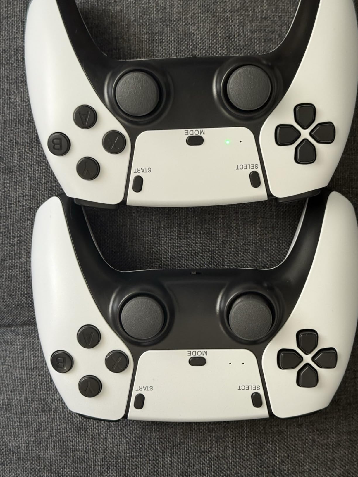 Wireless Retro Game Console Built-in 20000+ Games and 23 Emulators, 2025 New Plug & Play Retro Gaming Console with 4K Output & Dual 2.4G Controllers, Games Nostalgic Stick (64GB) - Customer Photo 1