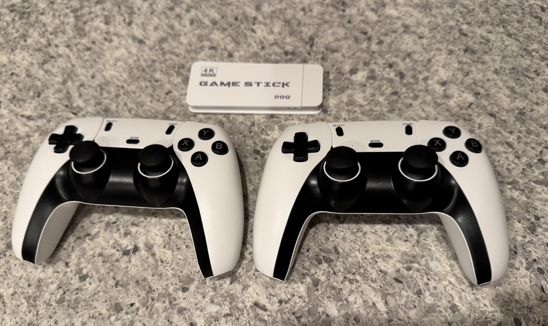 Retro Gaming Console, Plug and Play Video Game Console Built-in 28 Classic Emulators, 40,000+ Games, 4K High Definition HDMI Output for TV with Dual Controllers - Customer Photo 1