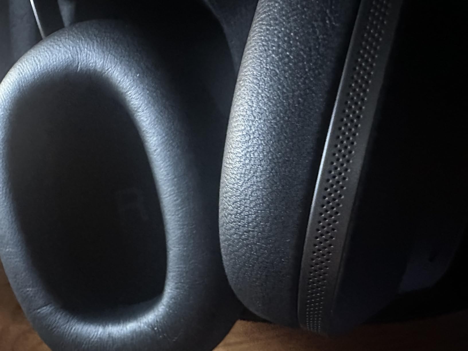 Bowers & Wilkins Px8 S2 Wireless Over-Ear Headphones Customer Review Bowers & Wilkins Px8 S2 Wireless Over-Ear Headphones - Customer Photo 2