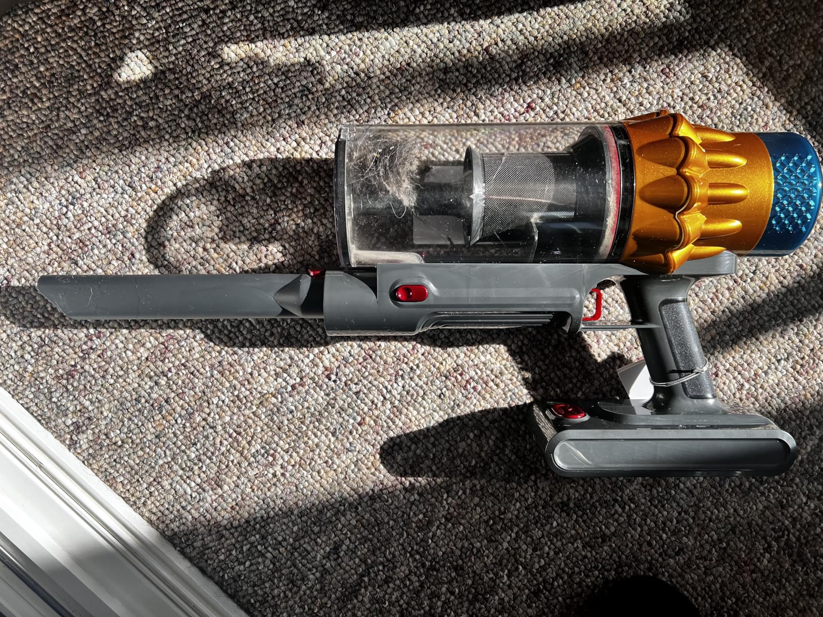 Cordless Vacuum Cleaner, 600W/50KPA, Max 70 Mins Runtime, Self-Standing Vacuum Cleaners for Home, Anti-Tangle Stick Vacuum, Smart Display Vacuum Cordless with 1.8L Cup for Pet Hair/Carpet (Gold) - Customer Photo 1