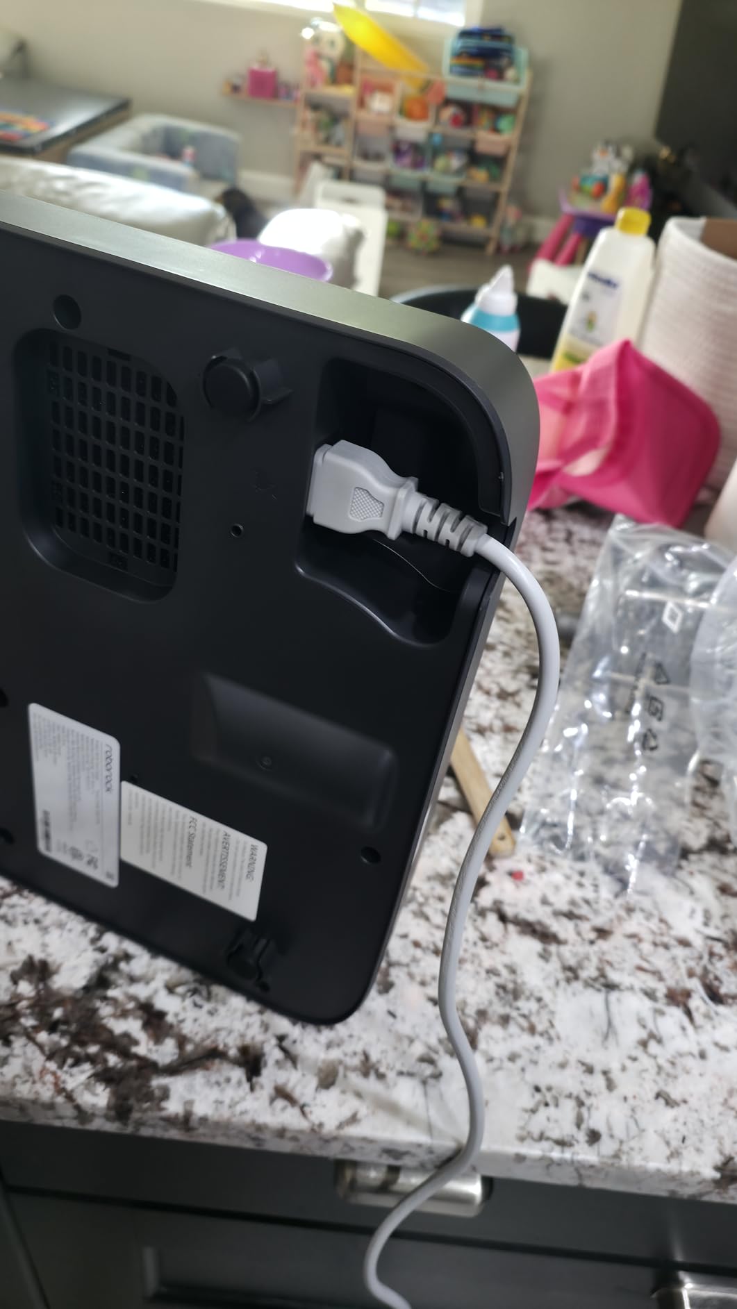 roborock F25 Ultra Steam Wet Dry Vacuum Cleaner, 302°F Steam Mop & 187°F Hot Water Cordless Vacuum Mop All in One, Floor Washer with Blue Light, 194°F Self-Cleaning, 180° Lay-Flat, AI Assistant Wheels - Customer Photo 3