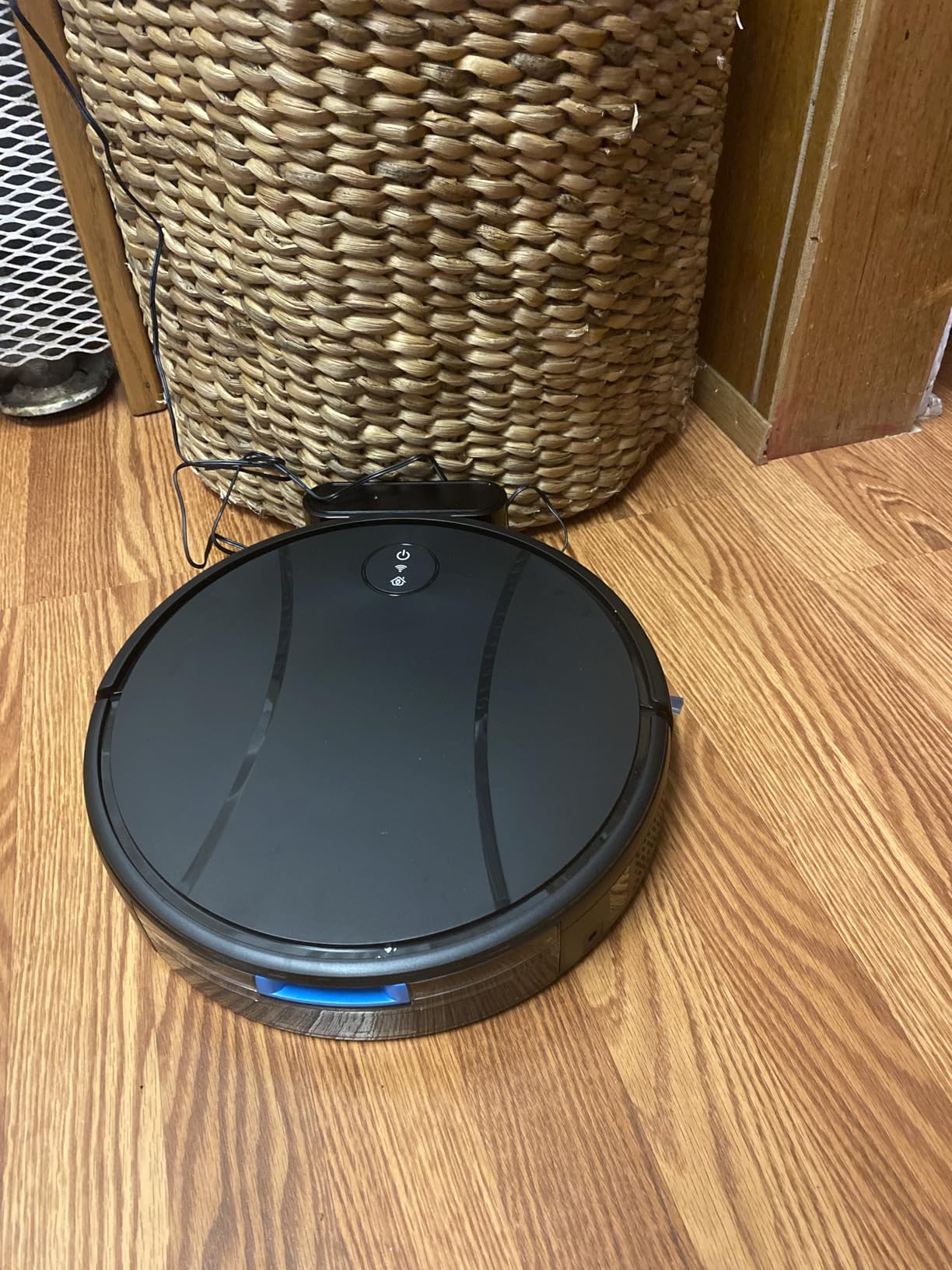 Robot Vacuum and Mop Combo,4200Pa Powerful Robotic Vacuum Cleaner with Self-Charging, Home Automatic Robot Aspiradora for Hard Floor, Low Carpet, Pet Hair, App&Voice&Remote Smart Control - Customer Photo 1