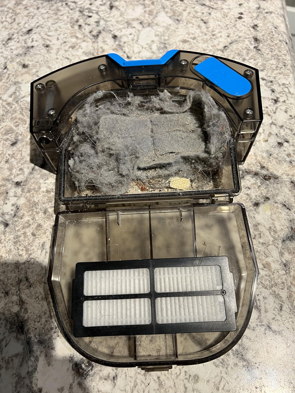 Robot Vacuum and Mop Combo,4200Pa Powerful Robotic Vacuum Cleaner with Self-Charging, Home Automatic Robot Aspiradora for Hard Floor, Low Carpet, Pet Hair, App&Voice&Remote Smart Control - Customer Photo 5