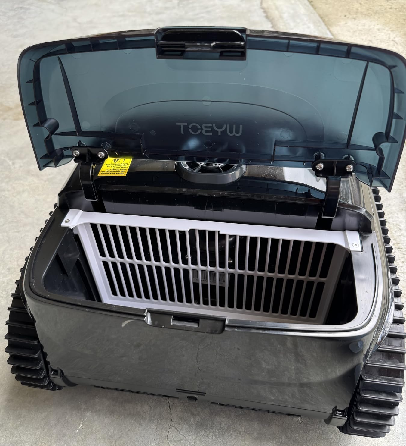 (2025 New) WYBOT C2 Cordless Robotic Pool Cleaner, Wall & Waterline Cleaning, Automatic Pool Vacuum for Inground Pools, Dual Filtration, Max 180mins Runtime, App Control(Bluetooth Connect) - Customer Photo 2