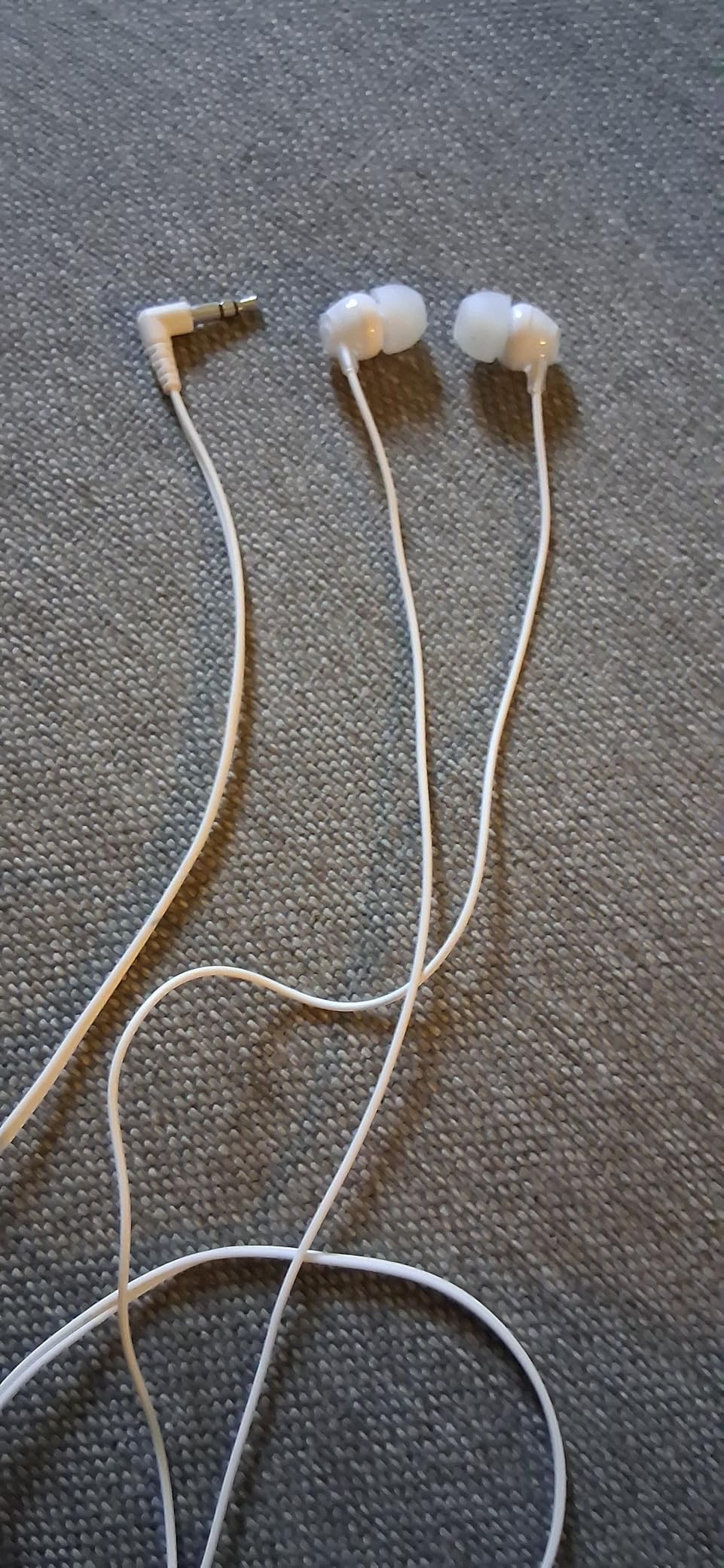 Sony IER-EX15C USB-C Plug, Wired in-Ear Headphones for iPhone and Android Phones, with Built-in Multi-Function Button, Volume and Mic Control, Supports USB Audio Class 1.0 Devices, White - Customer Photo 4