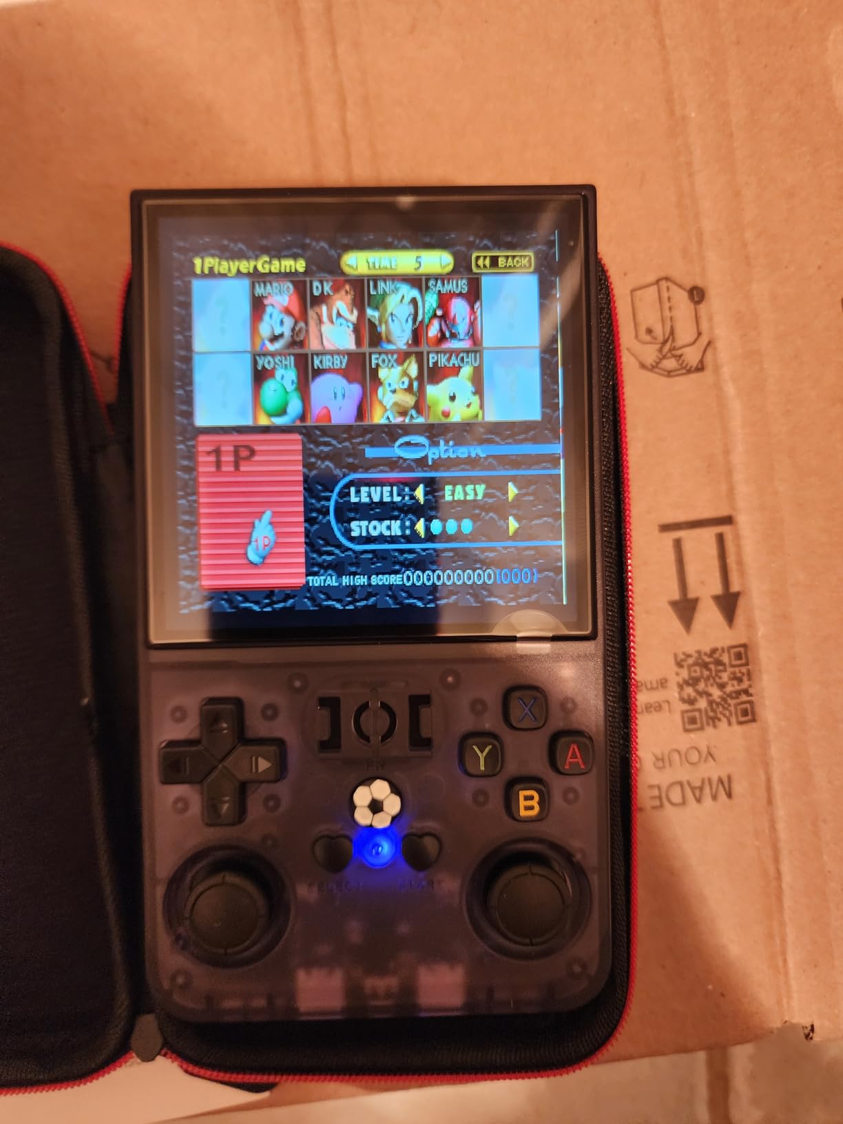 R36MAX Retro Handheld Game Console, Retro Gaming Console with 4.0-in IPS HD Screen, Video Game Consoles with 4000mAh Battery and 30+ Mainstream Emulators, ​Transparent Black - Customer Photo 3