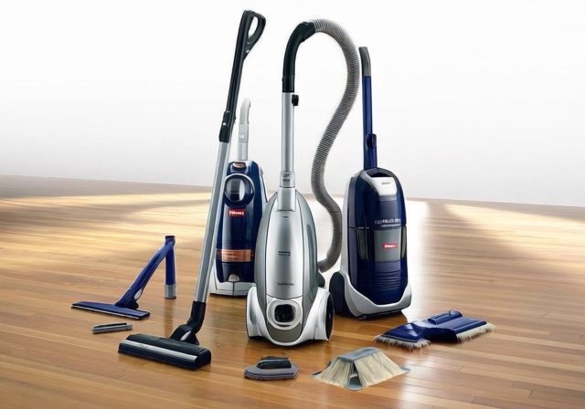 Best Canister Vacuums On The Market [cy]: 10 Top Models Tested - BoundByFlame