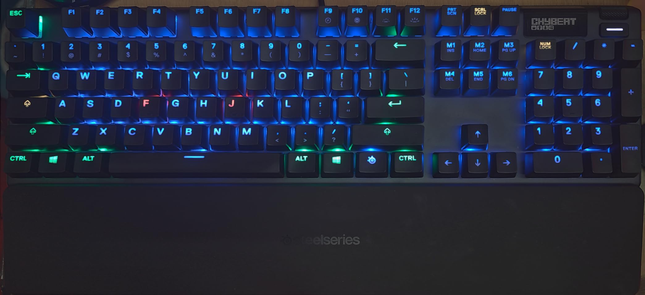 SteelSeries Apex 3 RGB Gaming Keyboard - 10-Zone RGB Illumination - IP32 Water Resistant - Premium Magnetic Wrist Rest customer photo 2