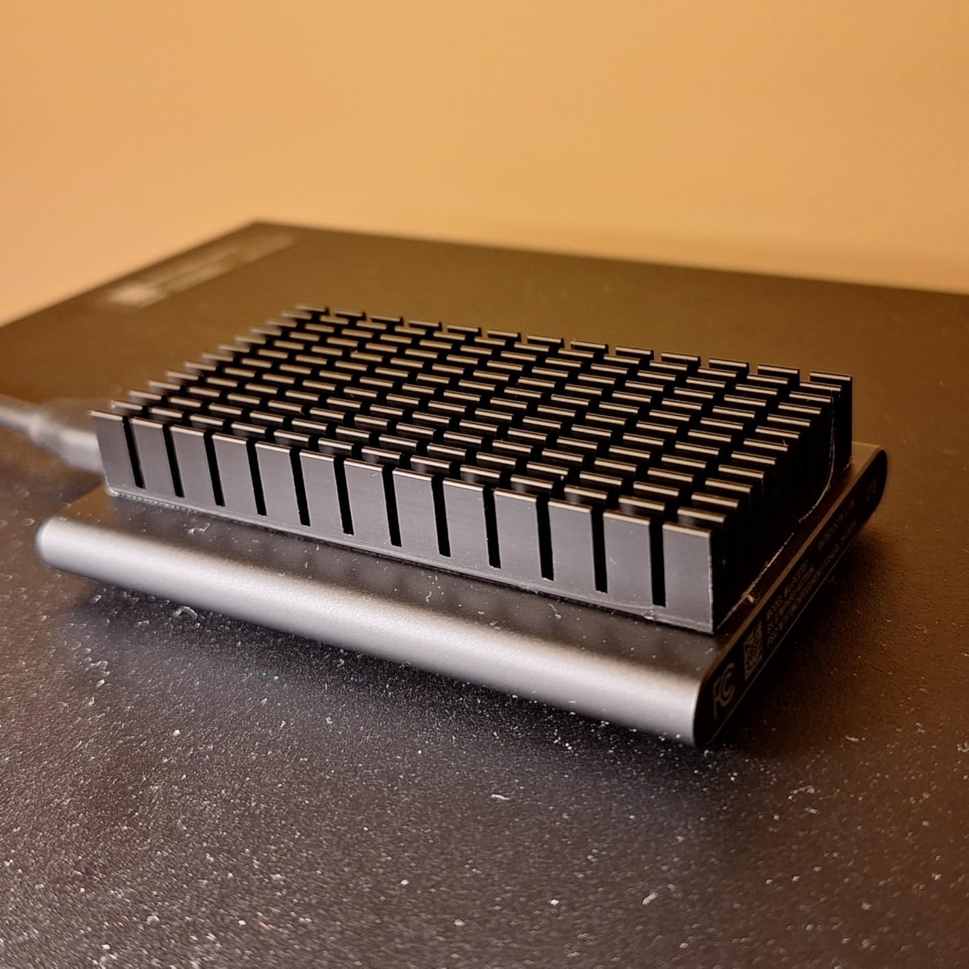 SAMSUNG T7 Portable SSD, 1TB External Solid State Drive, Speeds Up to 1,050MB/s, USB 3.2 Gen 2, Reliable Storage for Gaming, Students, Professionals, MU-PC1T0T/AM, Gray - Customer Photo 2