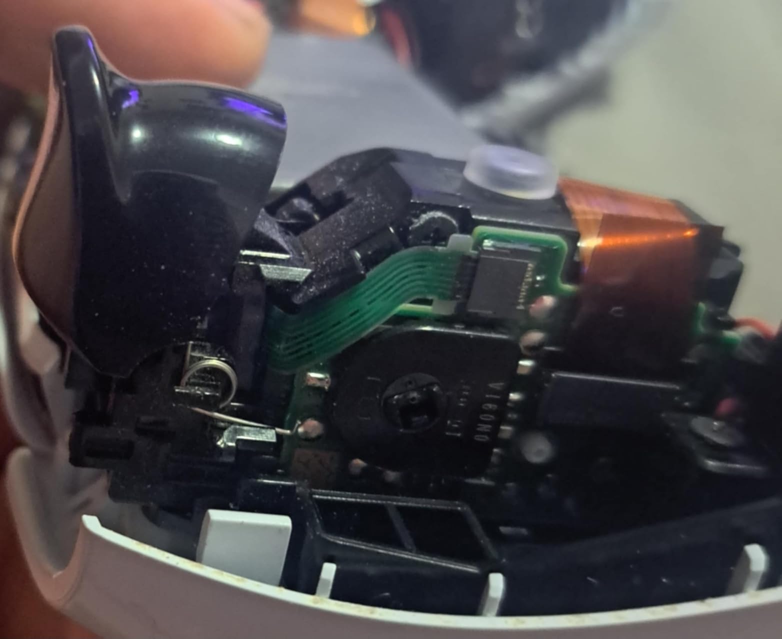 MMOBIEL 2 Pcs L2 R2 Trigger Button Springs for PlayStation 5 PS5 DualSense Controller CFI-ZCT1W Incl. (+) Screwdriver - Customer Photo 1