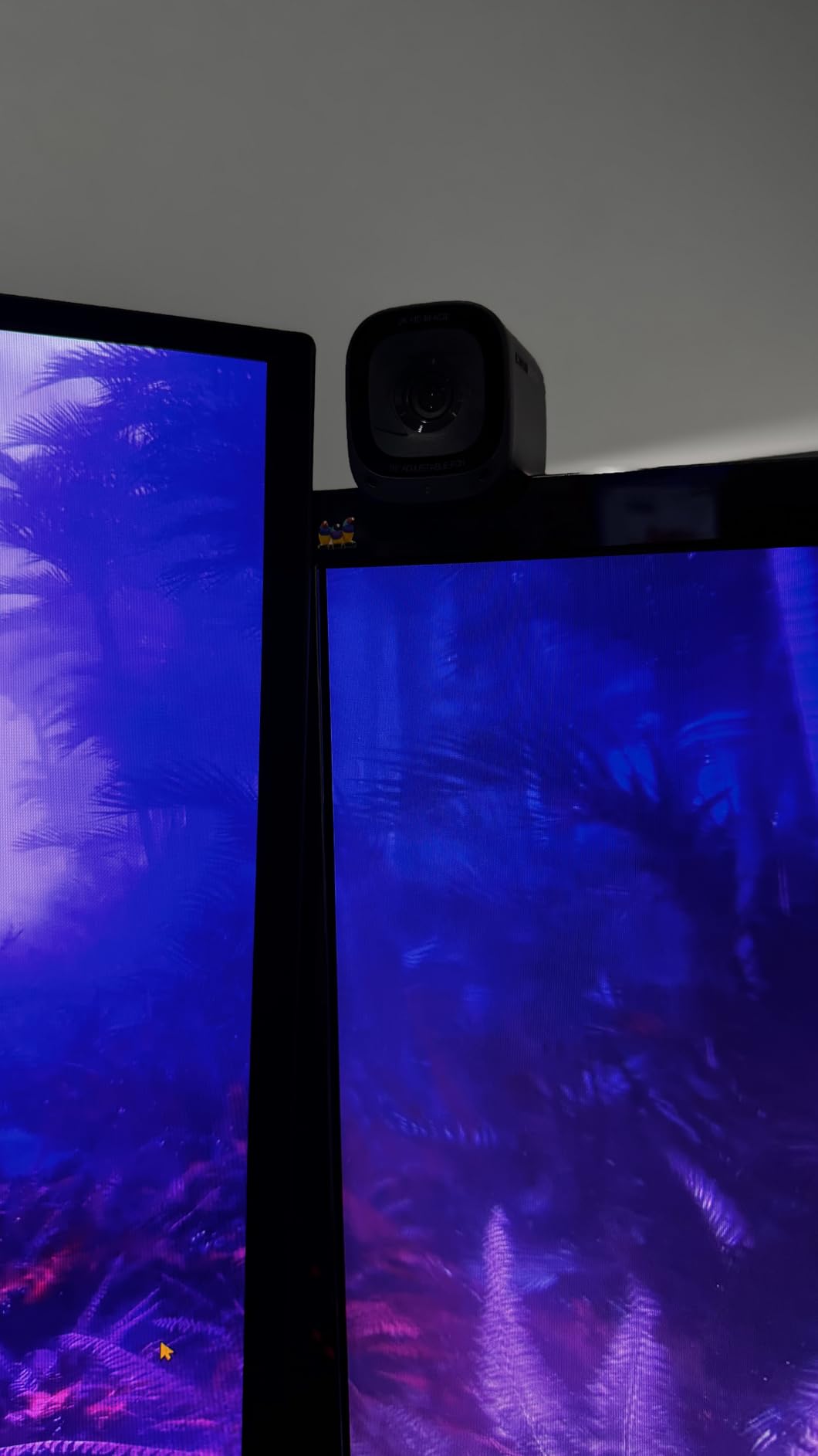 Anker PowerConf C200 2K Webcam for PC/Laptop/Mac, Computer Camera, Low-Light Correction, AI-Noise Canceling Mics, Adjustable Field of View, Built-in Privacy Cover, Stereo Mics, for Meeting Customer Review Anker PowerConf C200 2K Webcam for PC/Laptop/Mac, Computer Camera, Low-Light Correction, AI-Noise Canceling Mics, Adjustable Field of View, Built-in Privacy Cover, Stereo Mics, for Meeting - Customer Photo 1