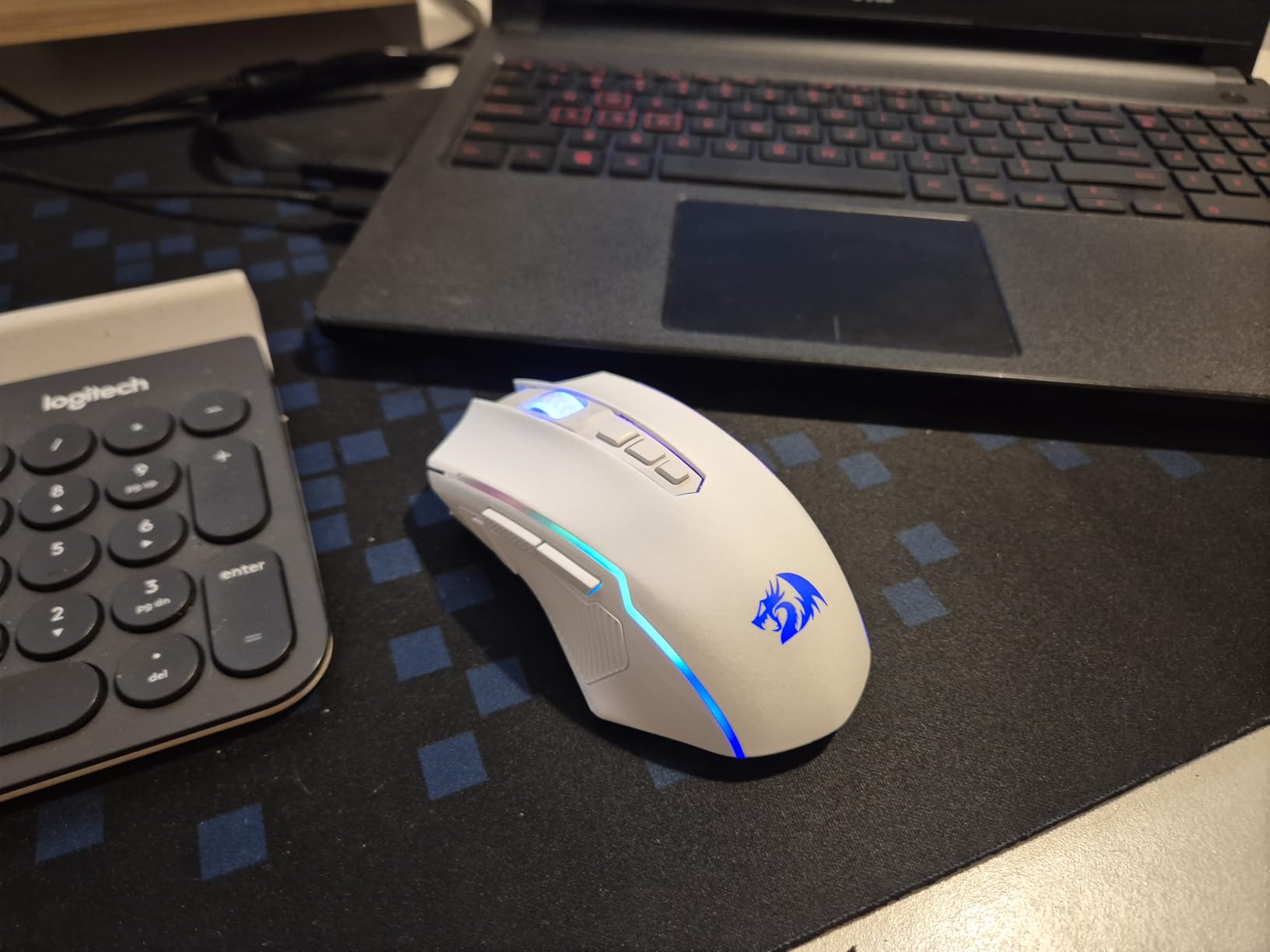 Redragon Gaming Mouse, Wireless Mouse Gaming with 8000 DPI, PC Gaming Mice with Fire Button, RGB Backlit Programmable Ergonomic Mouse Gamer, Rechargeable, 70Hrs for Windows, Mac Gamer, Black customer photo 1