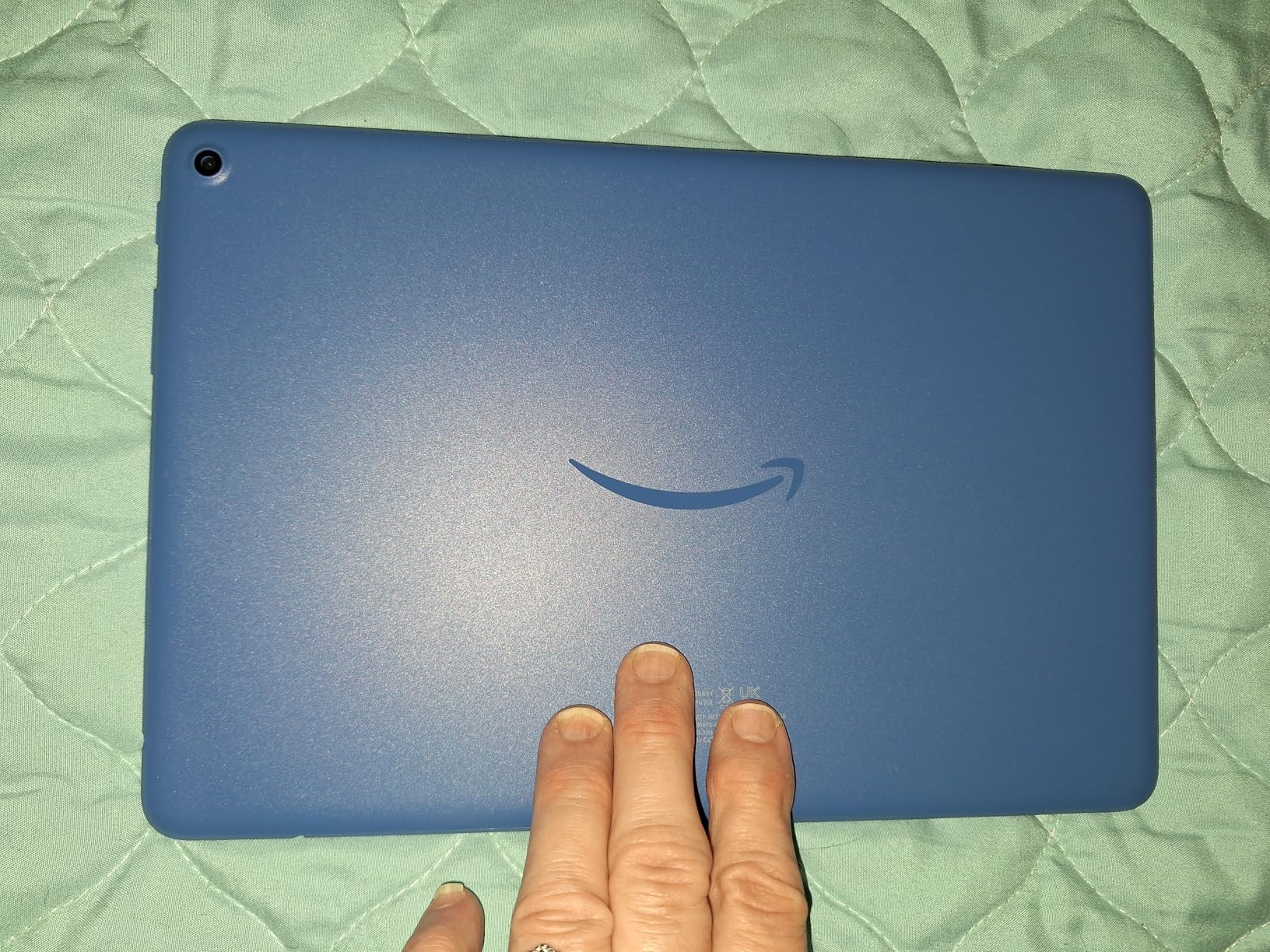 Amazon Fire HD 10 tablet, built for relaxation, 10.1