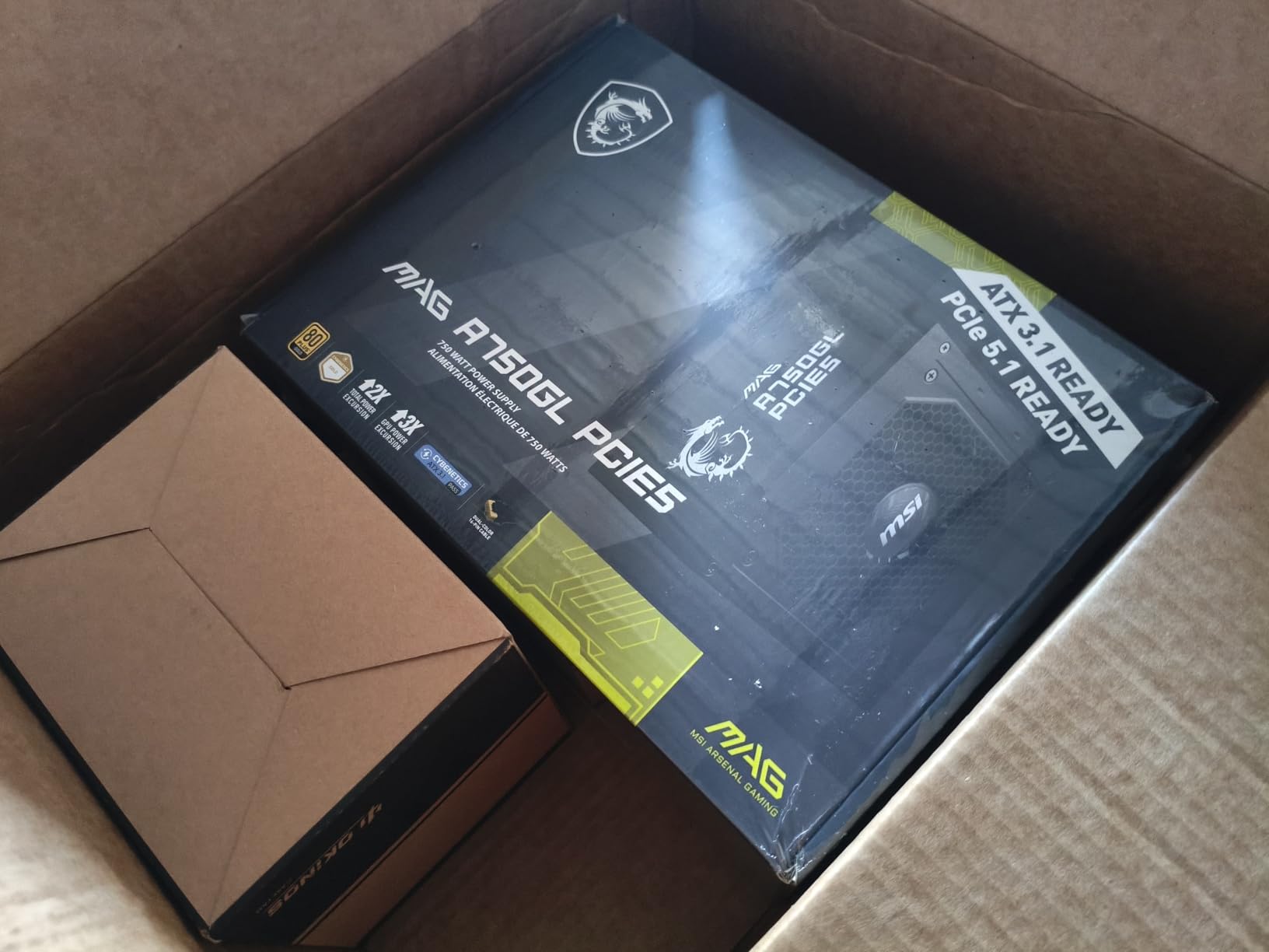 MSI MAG A850GL PCIE5, Fully Modular Compact Gaming 850W Power Supply, 80+ Gold, ATX 3.1 & PCIe 5.1 Ready, Native Dual-Color 12V-2x6 Cable, 10 Year Warranty Customer Review MSI MAG A850GL PCIE5, Fully Modular Compact Gaming 850W Power Supply, 80+ Gold, ATX 3.1 & PCIe 5.1 Ready, Native Dual-Color 12V-2x6 Cable, 10 Year Warranty - Customer Photo 3