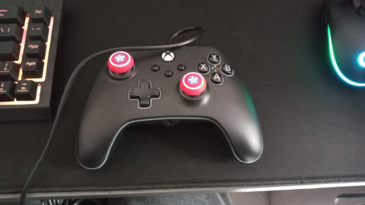 PowerA Advantage Wired Controller for Xbox Series X|S with Lumectra - Black, gamepad, wired video game controller, gaming controller, works with Xbox One and Windows 10/11, officially licensed Customer Review PowerA Advantage Wired Controller for Xbox Series X|S with Lumectra - Black, gamepad, wired video game controller, gaming controller, works with Xbox One and Windows 10/11, officially licensed - Customer Photo 1