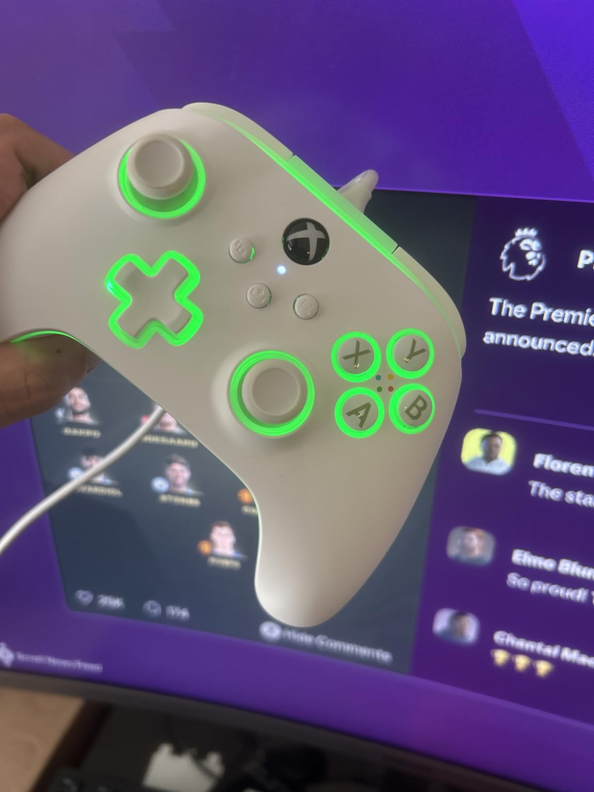 PowerA Advantage Wired Controller for Xbox Series X|S with Lumectra - Black, gamepad, wired video game controller, gaming controller, works with Xbox One and Windows 10/11, officially licensed Customer Review PowerA Advantage Wired Controller for Xbox Series X|S with Lumectra - Black, gamepad, wired video game controller, gaming controller, works with Xbox One and Windows 10/11, officially licensed - Customer Photo 2