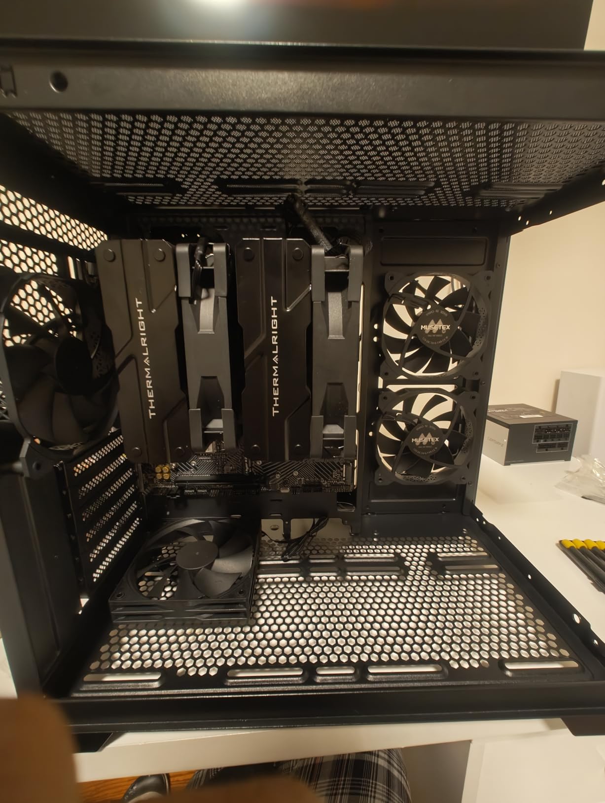 MUSETEX ATX PC Case, 3 x 120mm Fans Pre-Installed, 360MM RAD Support, 270° Full View Tempered Glass Gaming PC Case with Type-C, Mid Tower ATX Computer Case, Black, Y6 Customer Review MUSETEX ATX PC Case, 3 x 120mm Fans Pre-Installed, 360MM RAD Support, 270° Full View Tempered Glass Gaming PC Case with Type-C, Mid Tower ATX Computer Case, Black, Y6 - Customer Photo 1