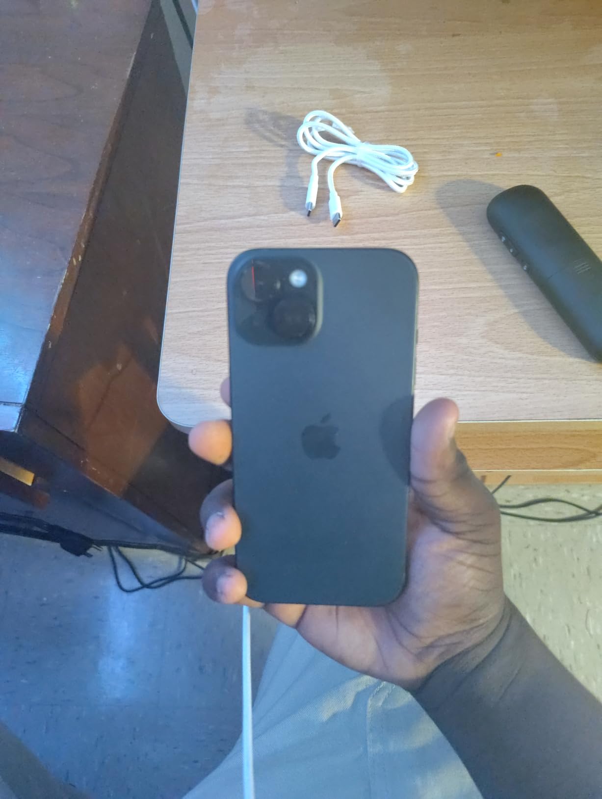 Apple iPhone 15, 128GB, Black - Unlocked (Renewed Premium) - Customer Photo 2